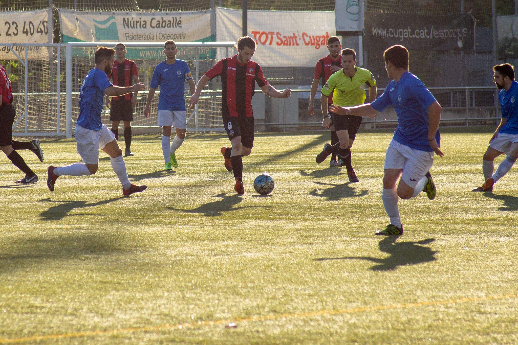 ZEM Jaume Tubau. Futbol masculí. Partit de lliga. Sant Cugat FC-CE Farners. FOTO: Ale Gómez
