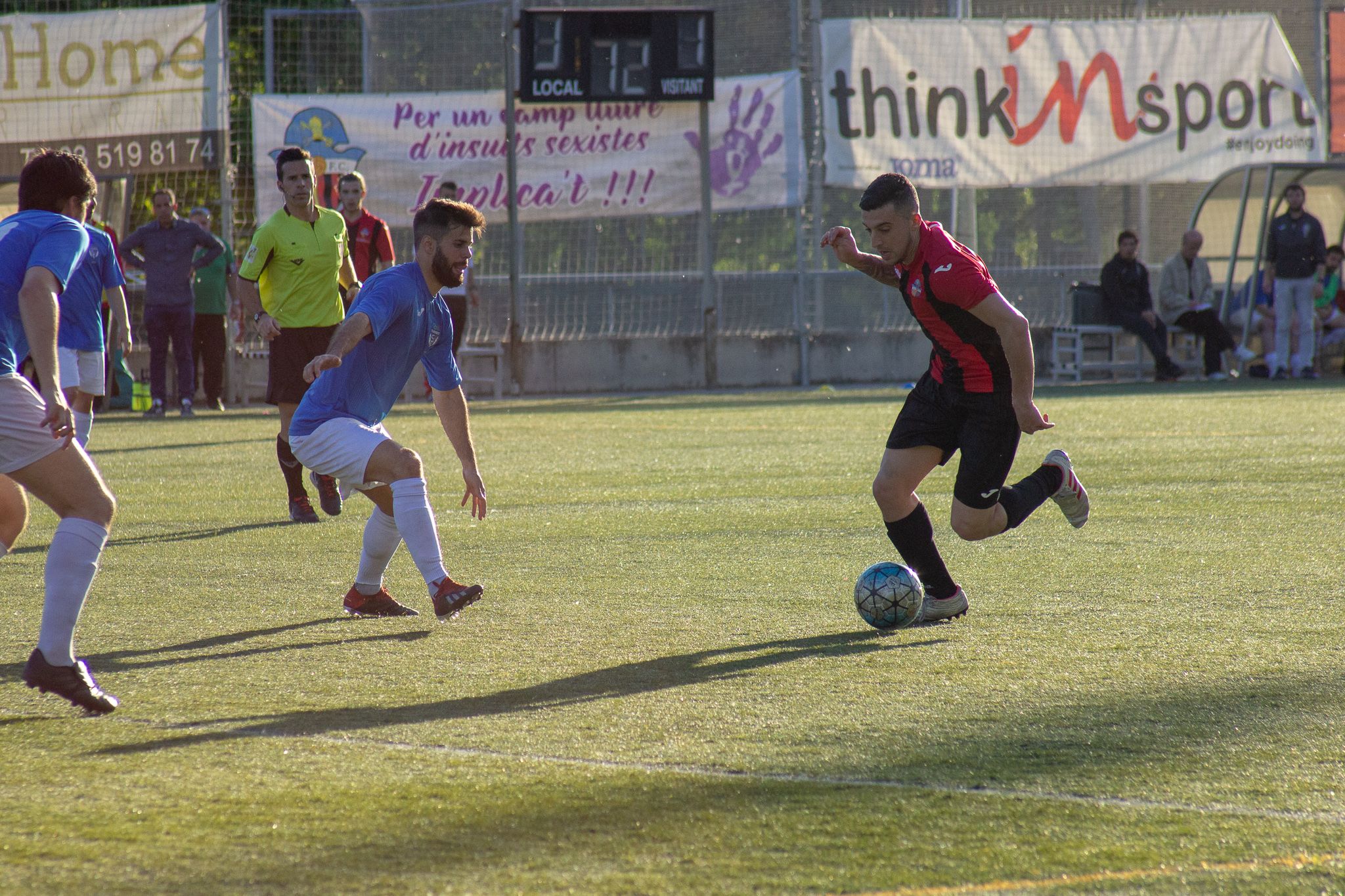 ZEM Jaume Tubau. Futbol masculí. Partit de lliga. Sant Cugat FC-CE Farners. FOTO: Ale Gómez