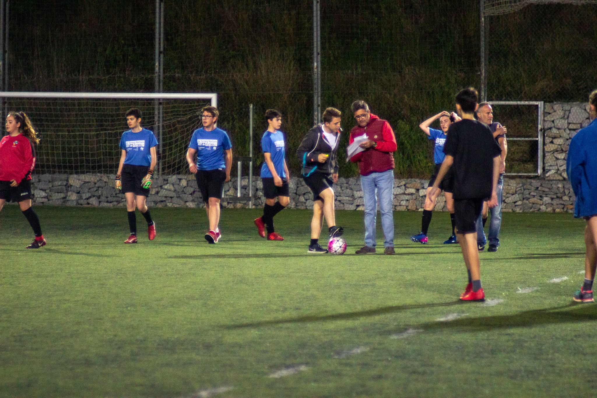 Torneig Nocturn Mixt de Futbol 7 Enganxa't als Bons Hàbits. FOTO: Ale Gómez
