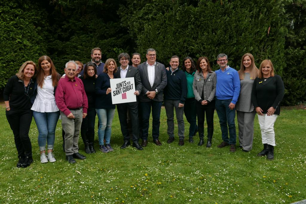 Carles Puigdemont va rebre membres de la llista de Junts per Sant Cugat a Waterloo FOTO: Cedida