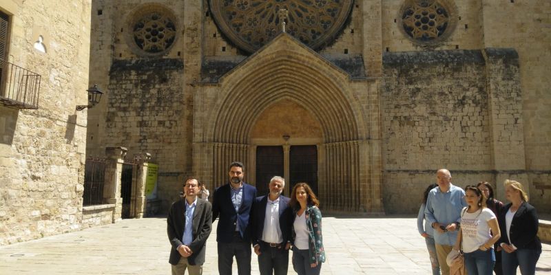 Carlos Carrizosa amb membres de l'equip de Cs de Sant Cugat. FOTO: Ferran Mitjà