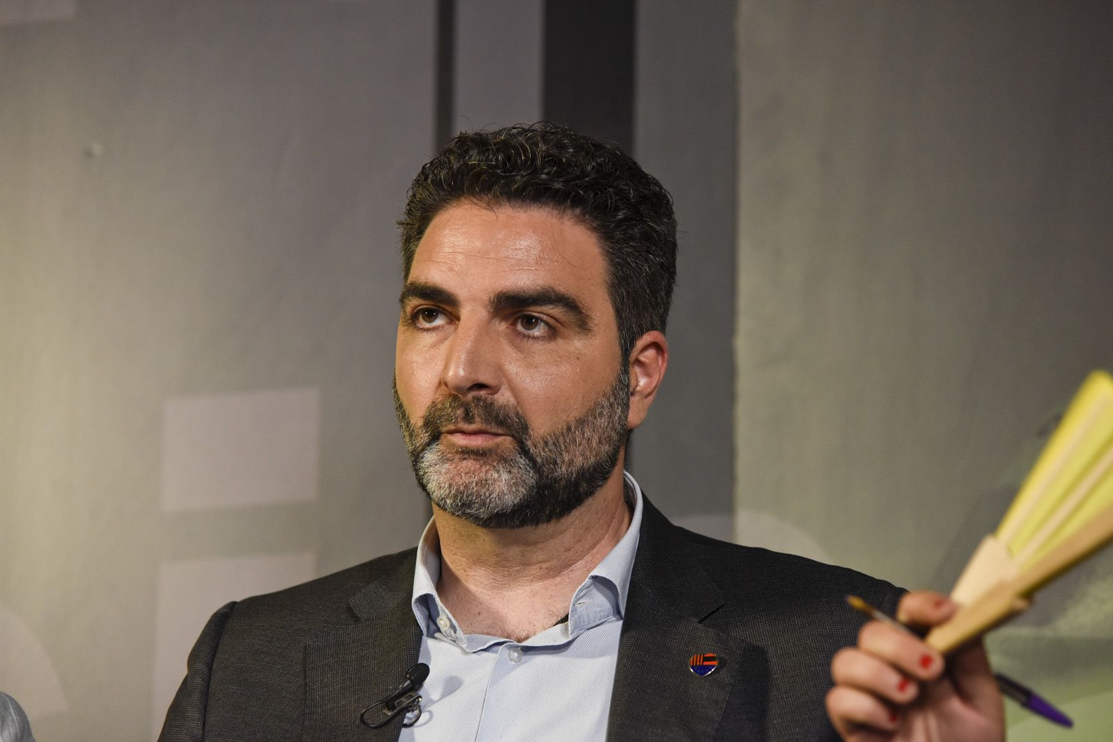 Aldo Ciprian al debat electoral dels candidats a l'alcaldia. Foto: Bernat Millet.