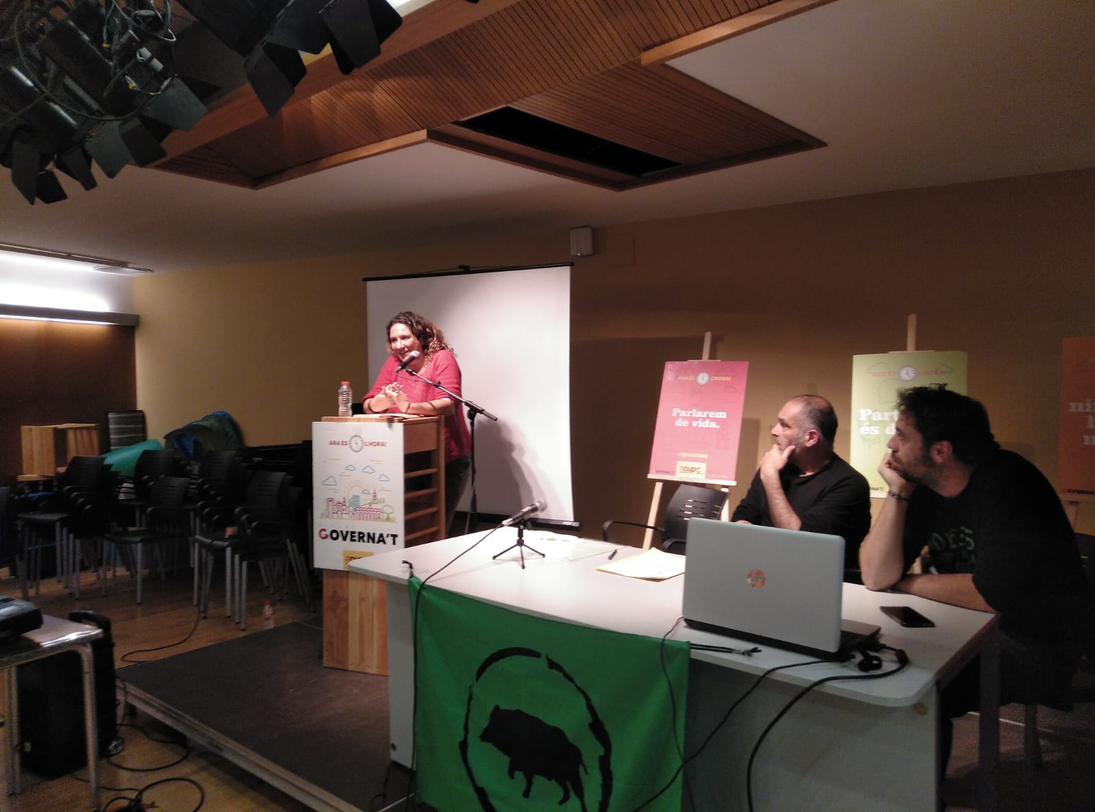 L'alcaldable de la CUP, Núria Gibert, en l'acte a la Floresta. FOTO: Ferran Mitjà