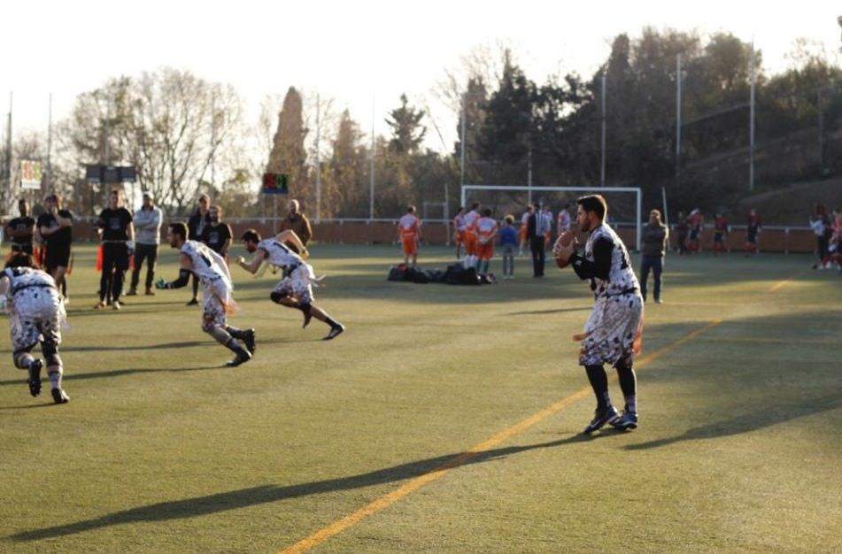 Equip sénior de futbol flag del Barcelona Pagesos, campió de Catalunya les últimes tres edicions. FOTO: @daniarvi