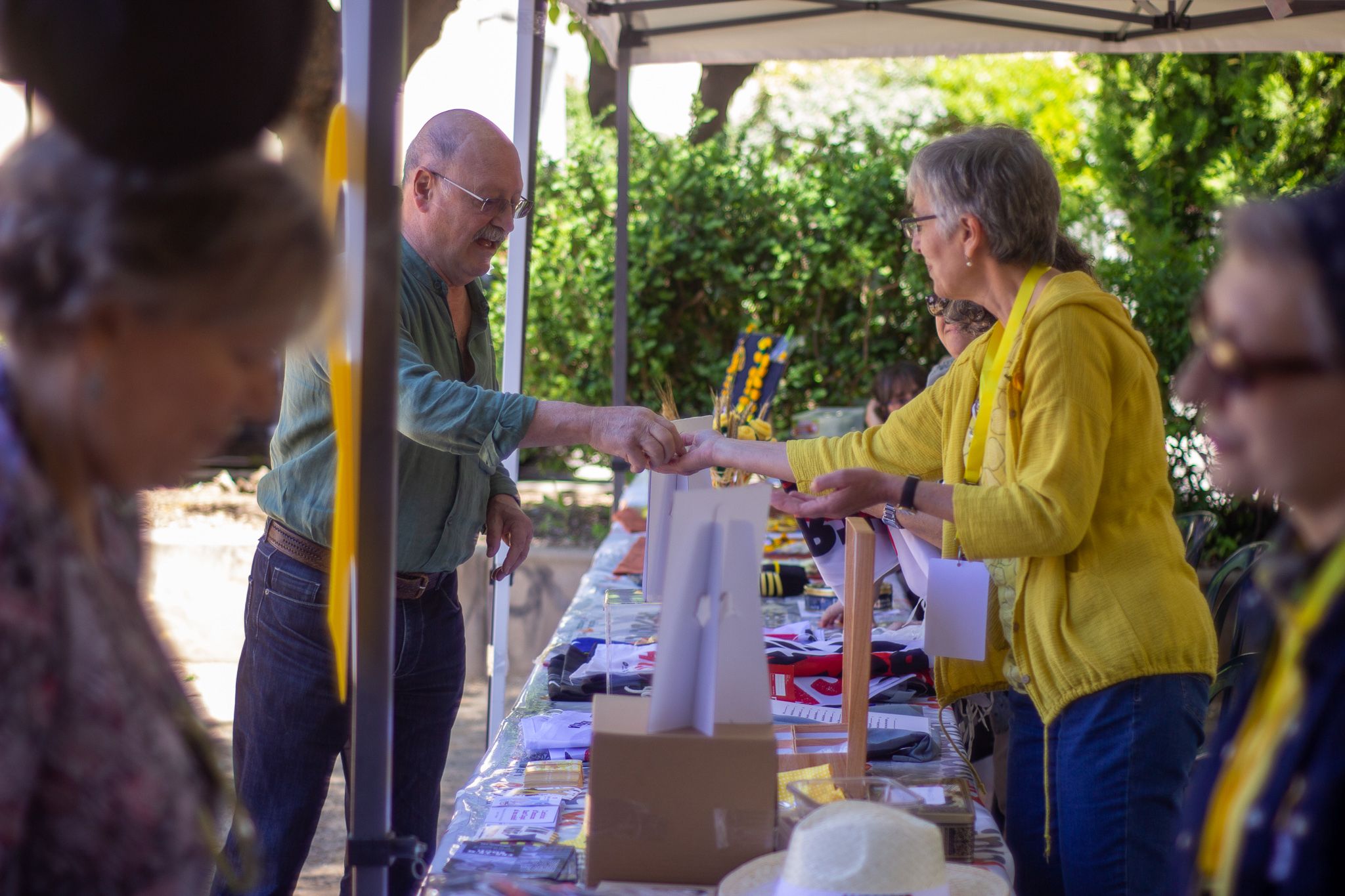 Botifarrada reivindicativa d'Òmnium Cultural a Sant Cugat. FOTO: Ale Gómez