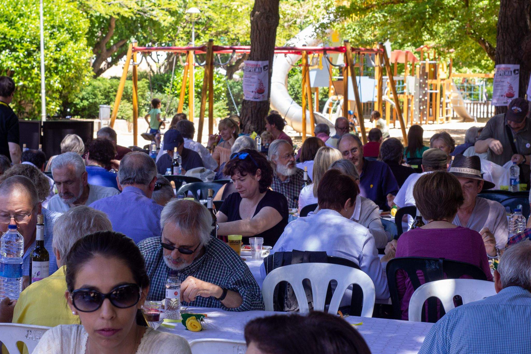 Botifarrada reivindicativa d'Òmnium Cultural a Sant Cugat. FOTO: Ale Gómez