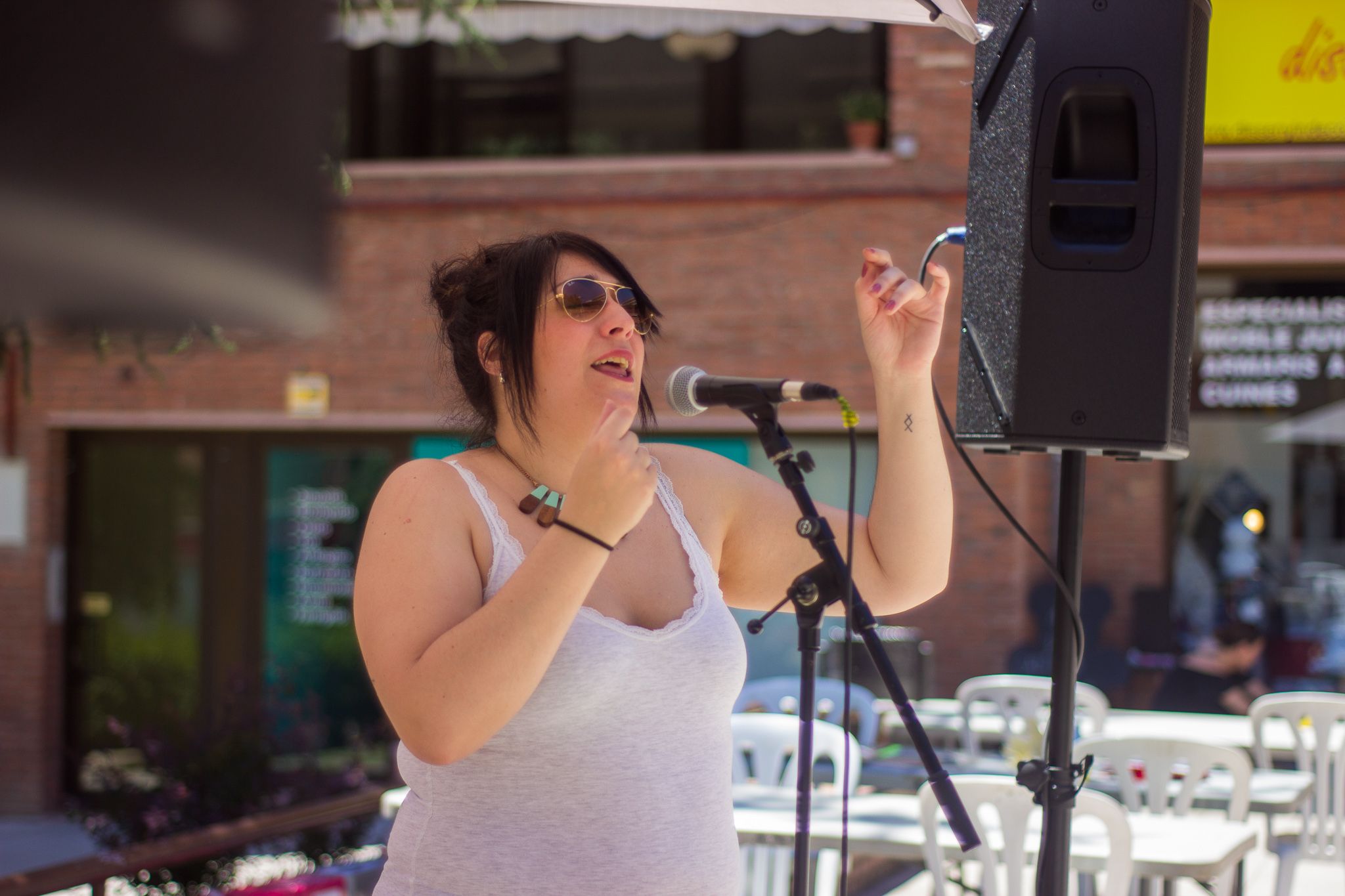 Mural, taller i vermut, LaBanda Street Fest. FOTO: Ale Gómez