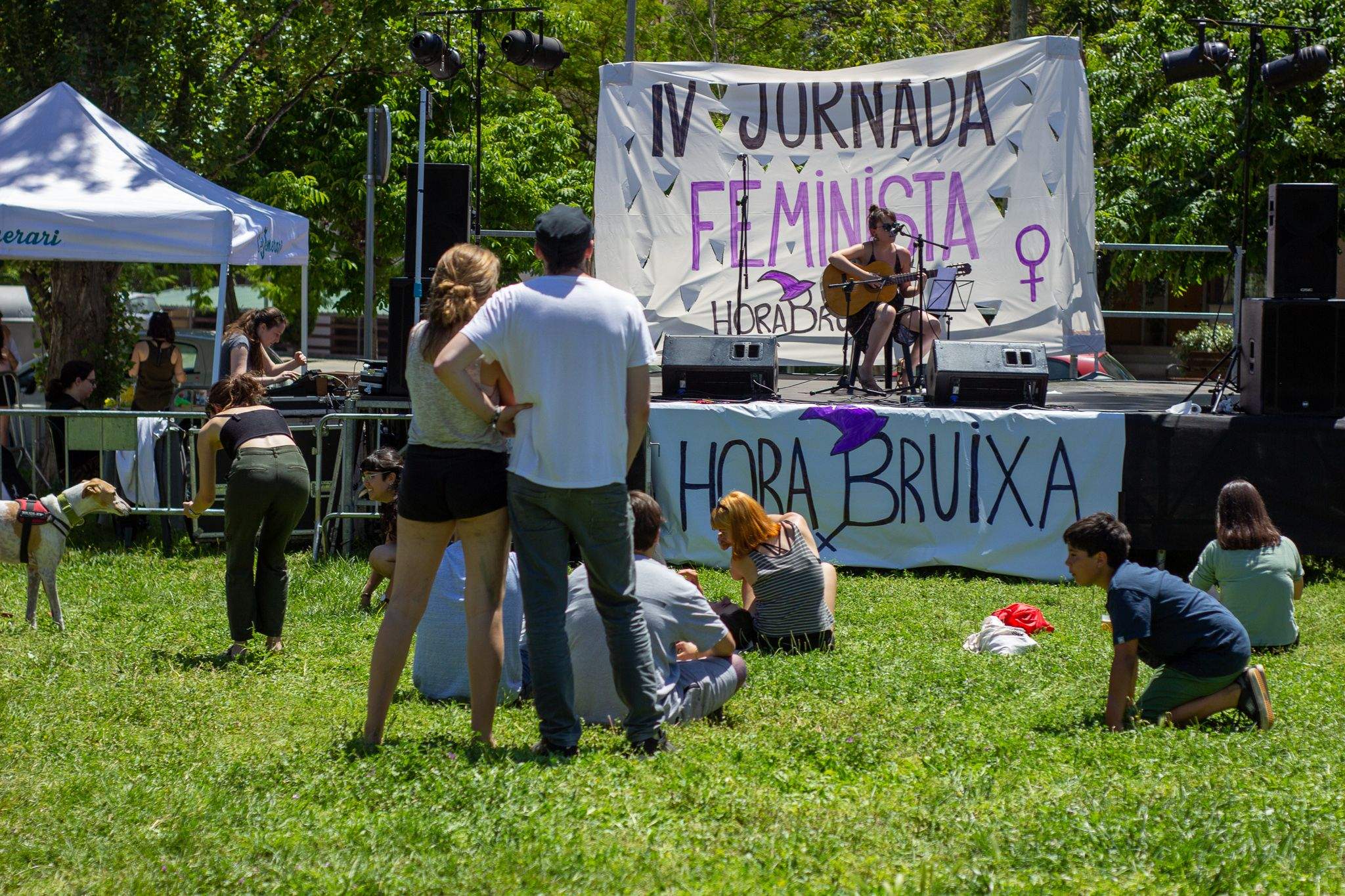 4a Jornada Feminista a Sant Cugat, paella i música. FOTO: Ale Gómez