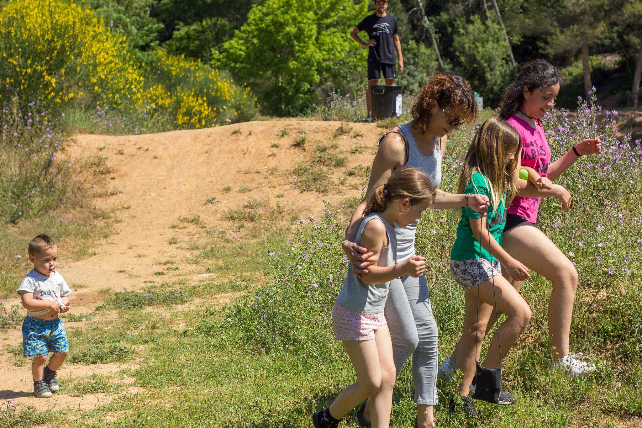 12a edició "Enxarxa't", una gimcana familiar a la Floresta. FOTO: Ale Gómez