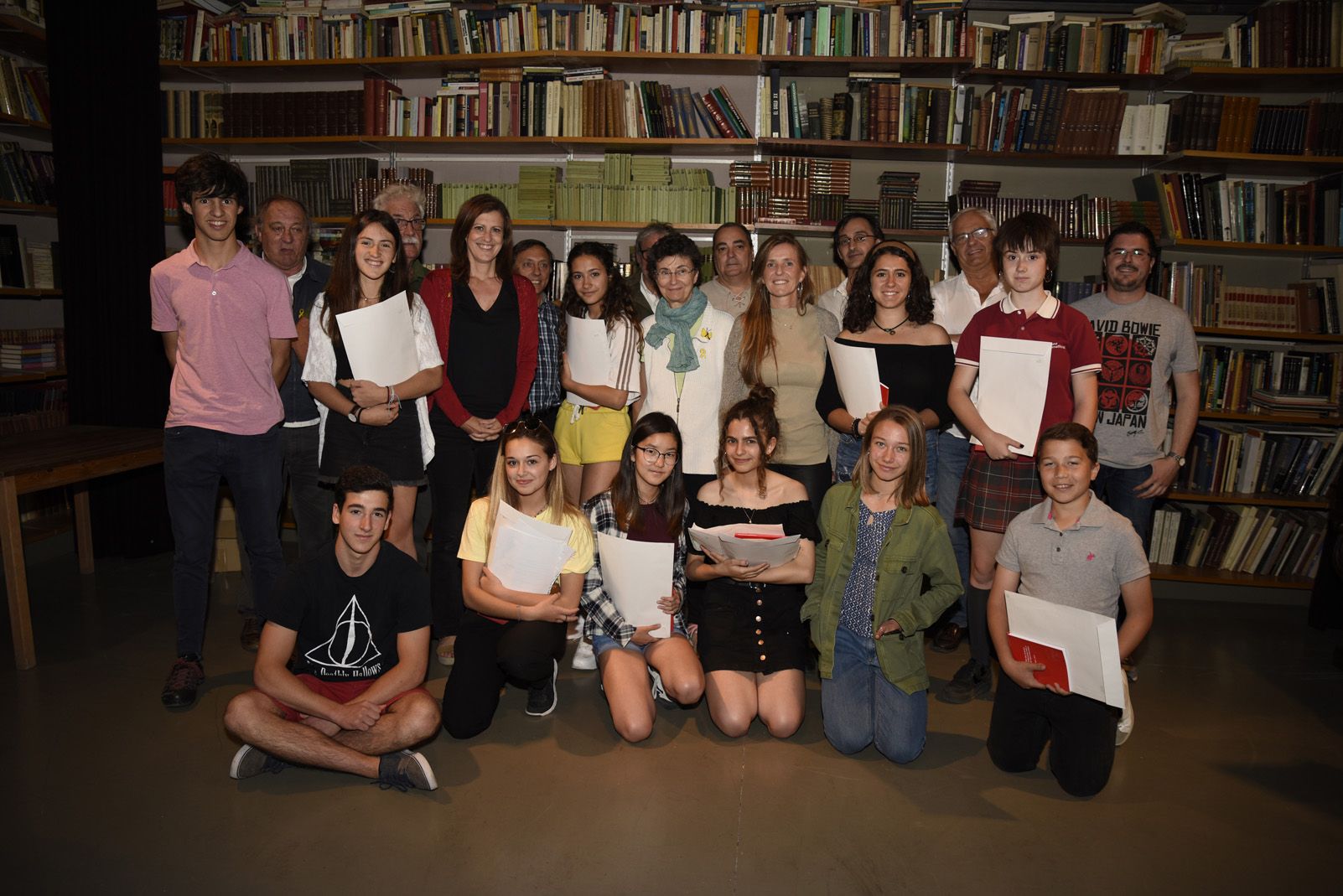 Els guanyadors del Premi de Poesia Gabriel Ferrater per a centres de Secundària. FOTO: Bernat Millet