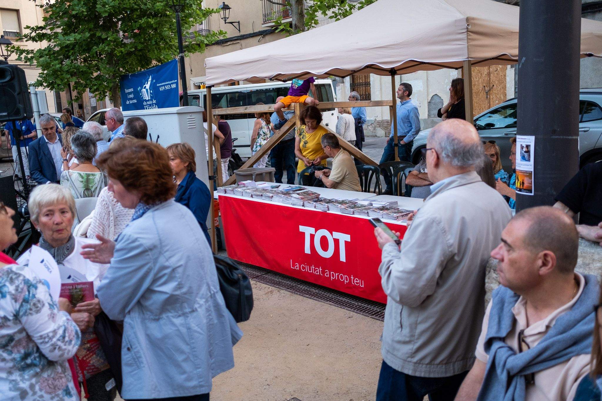 Cantada d'havaneres del TOT Sant Cugat. FOTO: Ale Gómez