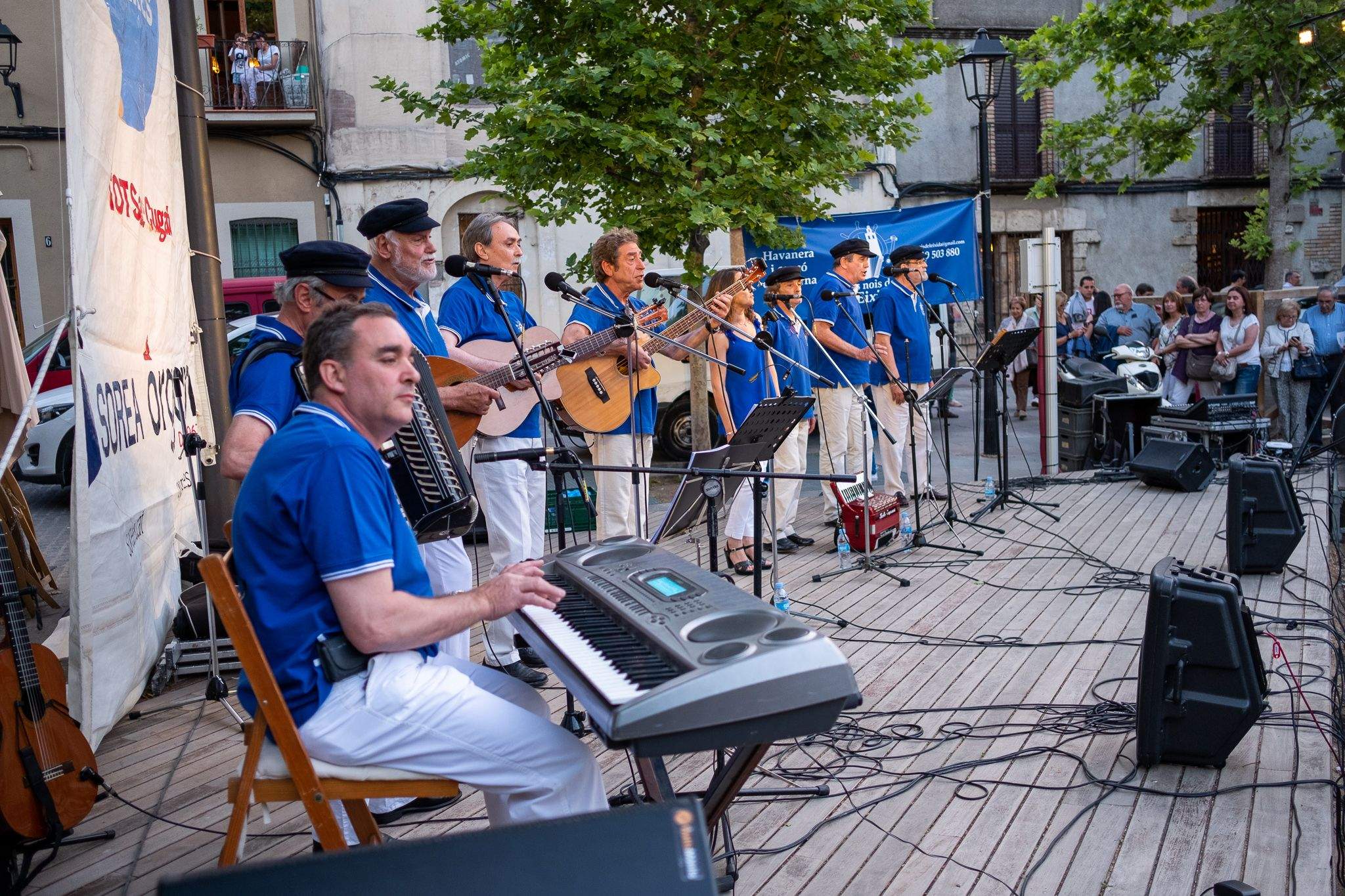 Cantada d'havaneres del TOT Sant Cugat. FOTO: Ale Gómez