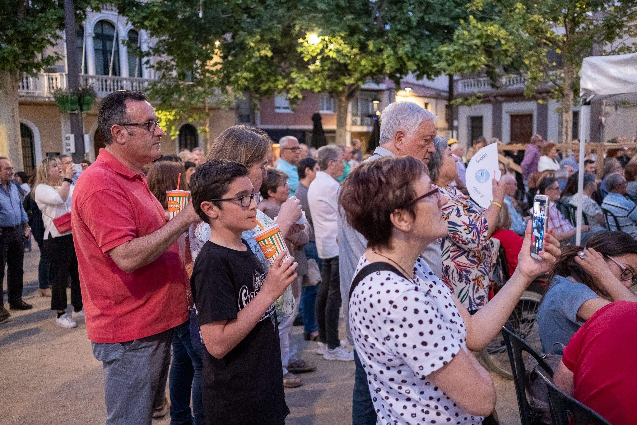 Cantada d'havaneres del TOT Sant Cugat. FOTO: Ale Gómez