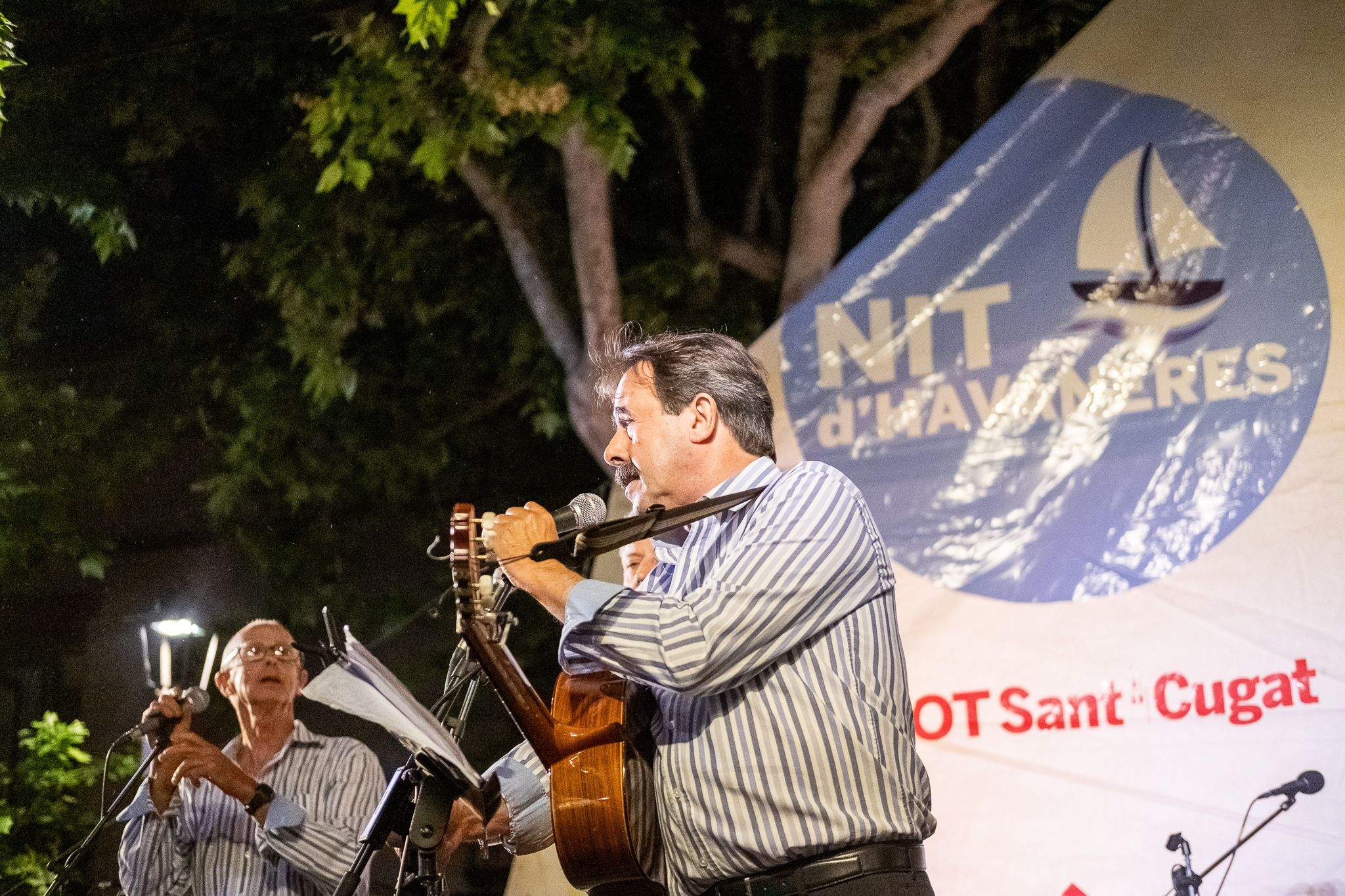 Cantada d'havaneres del TOT Sant Cugat. FOTO: Ale Gómez