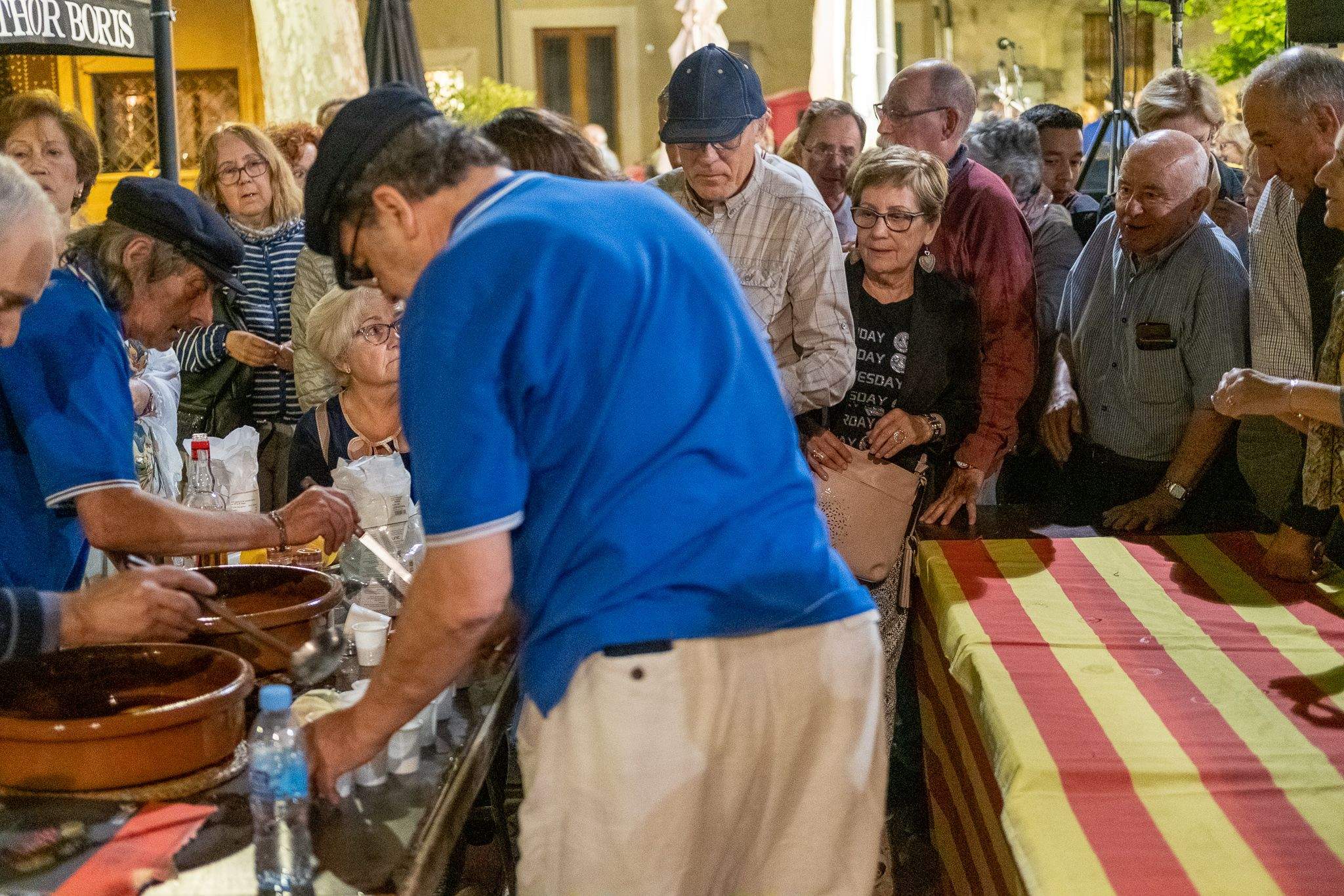 Cantada d'havaneres del TOT Sant Cugat. FOTO: Ale Gómez