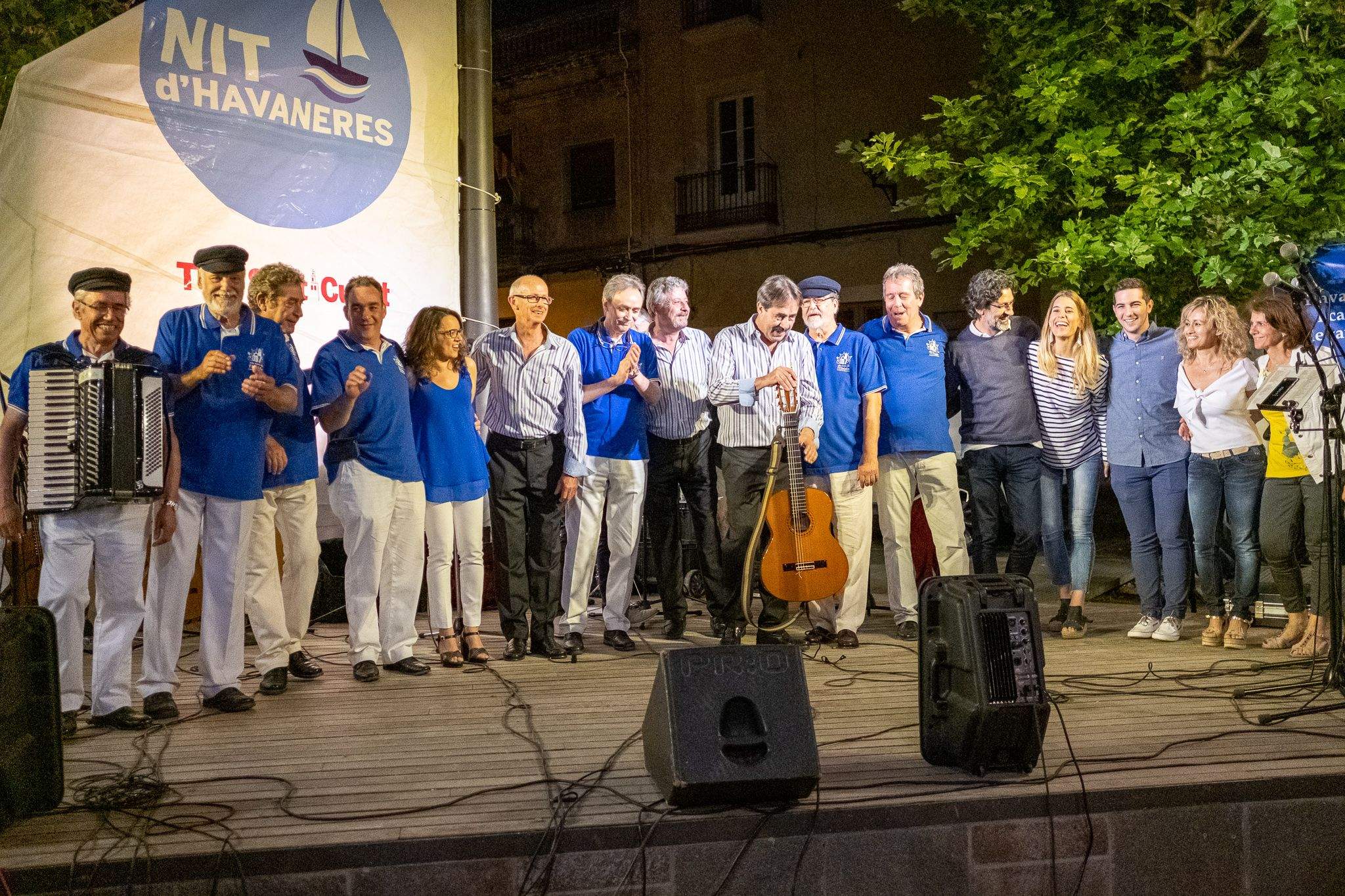 Cantada d'havaneres del TOT Sant Cugat. FOTO: Ale Gómez