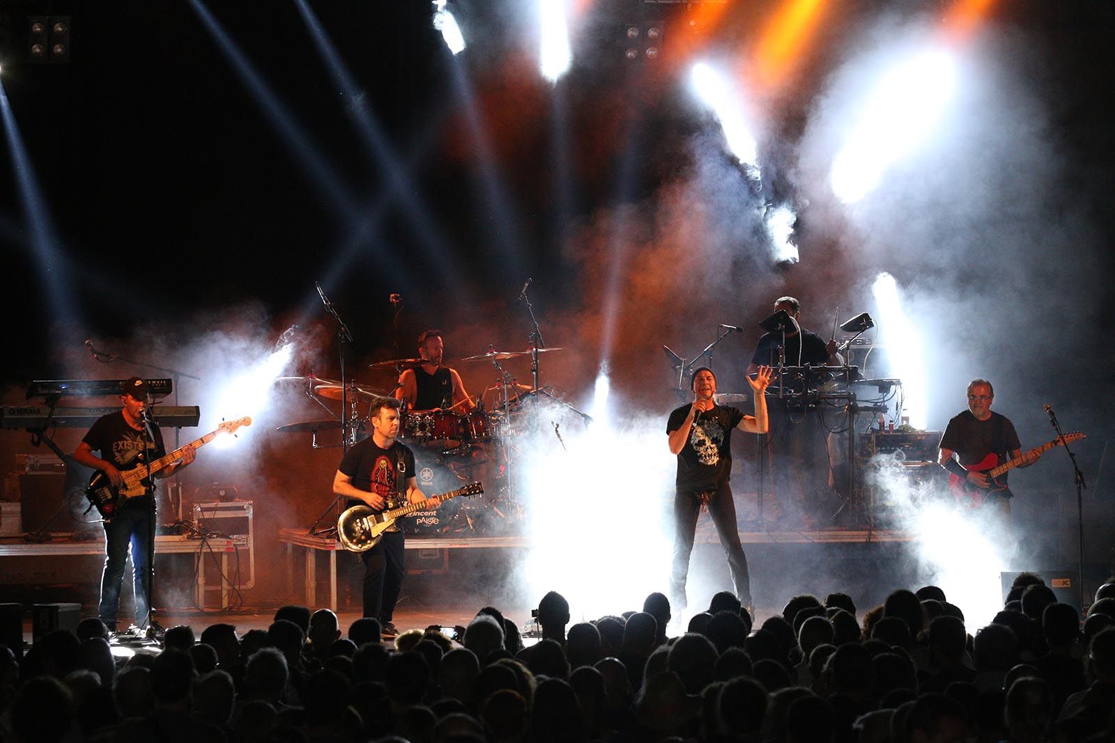 Apache en concert. Foto: Lali Álvarez