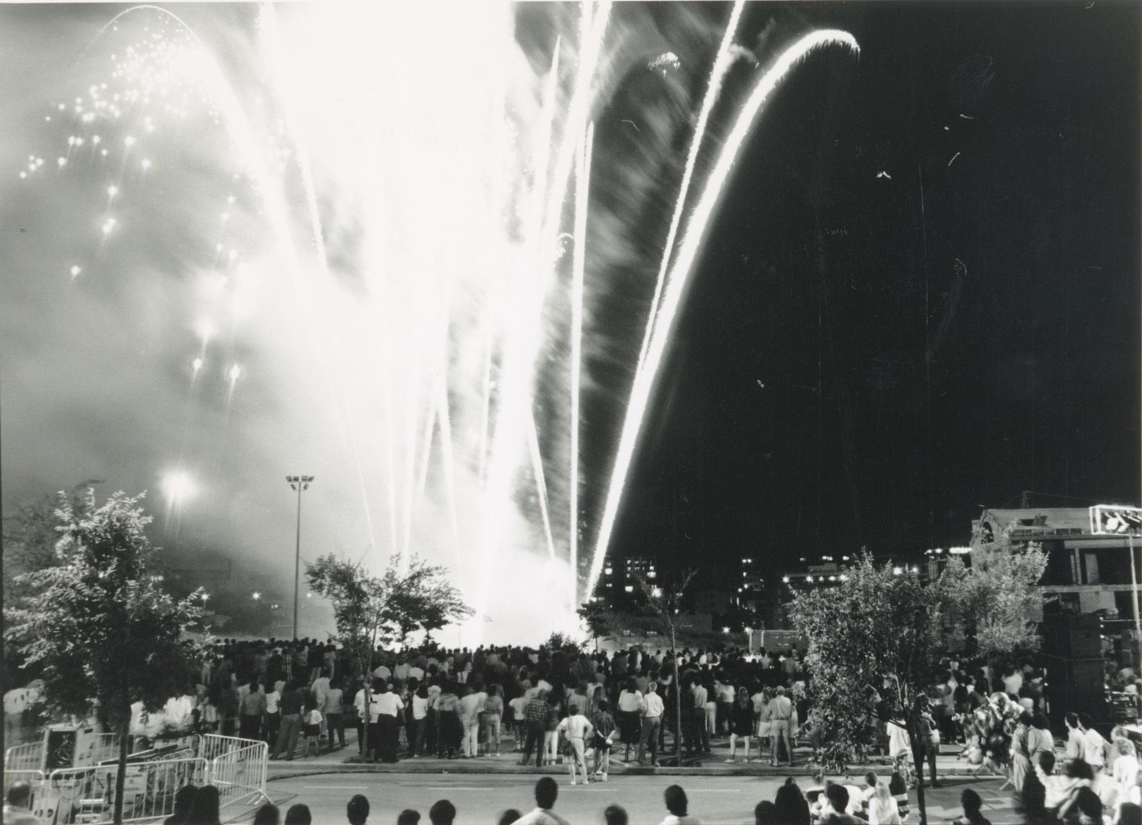 Focs artificials de Festa Major a l'any 1992. Foto: Mané Espinosa.