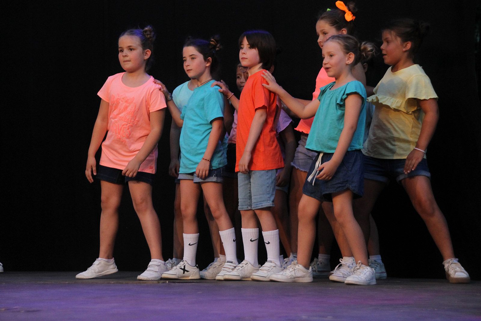 Hip Hop de la mà dels grups de ball de l'Escola Sant Cugat i Ibi & Pau Arnal. FOTO: Paula Galván