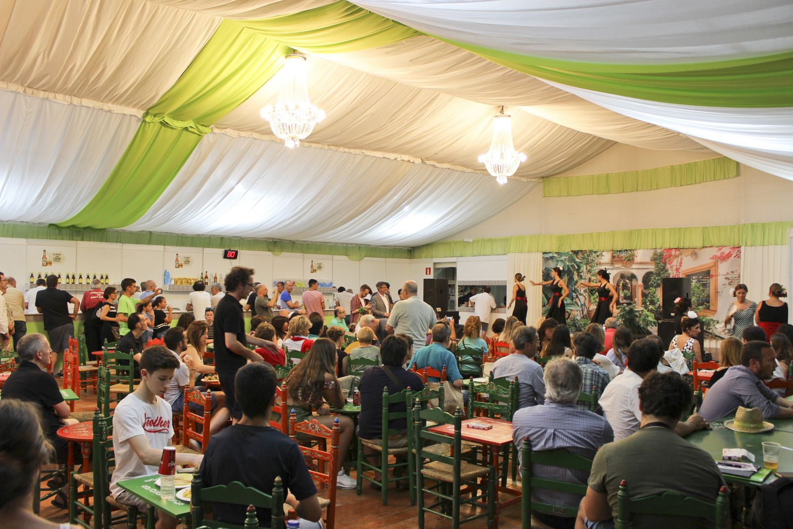 Inauguració de la caseta del CPA a la Festa Major de 2019. Foto: Alex Gomez