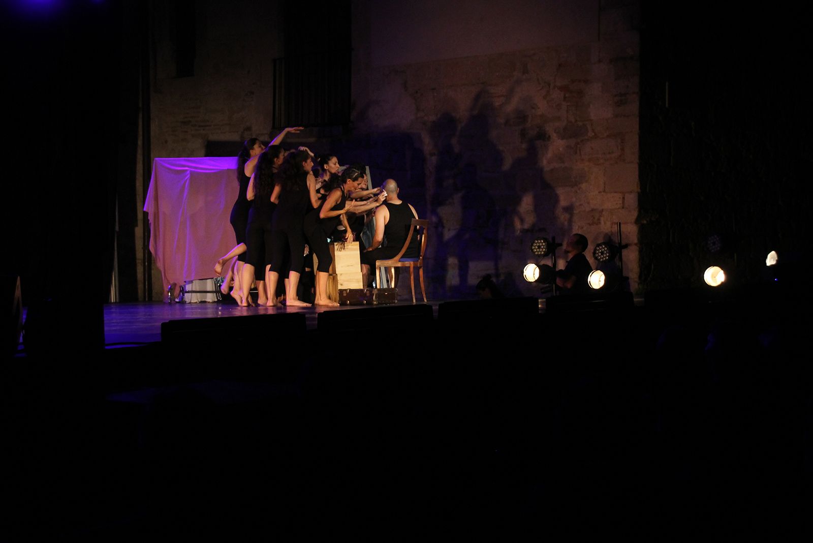 "M'agradi o no", espectacle de l'Esbart. FOTO: Paula Galván