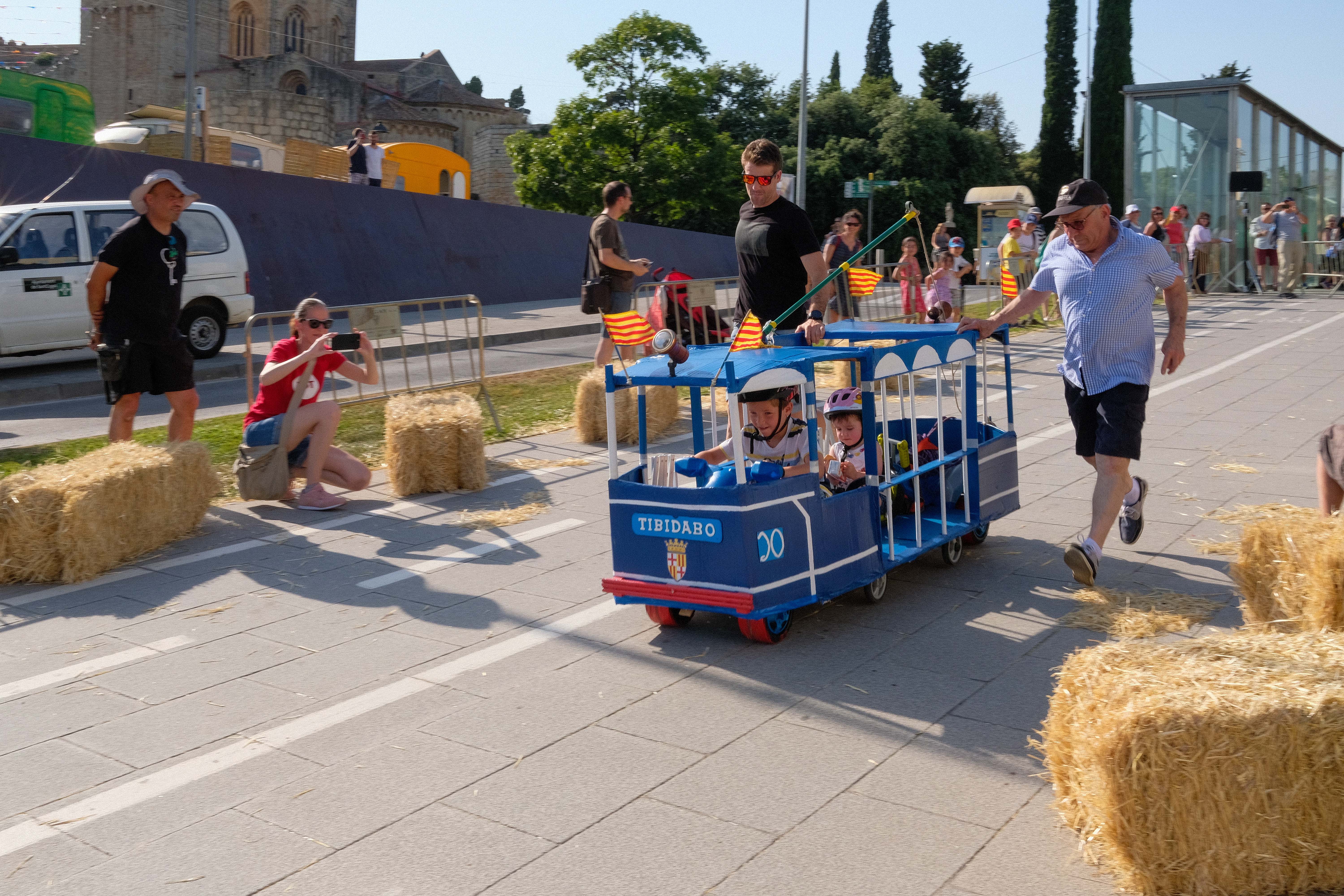 Baixada de carros o Llitboard. Foto: Alex Gómez