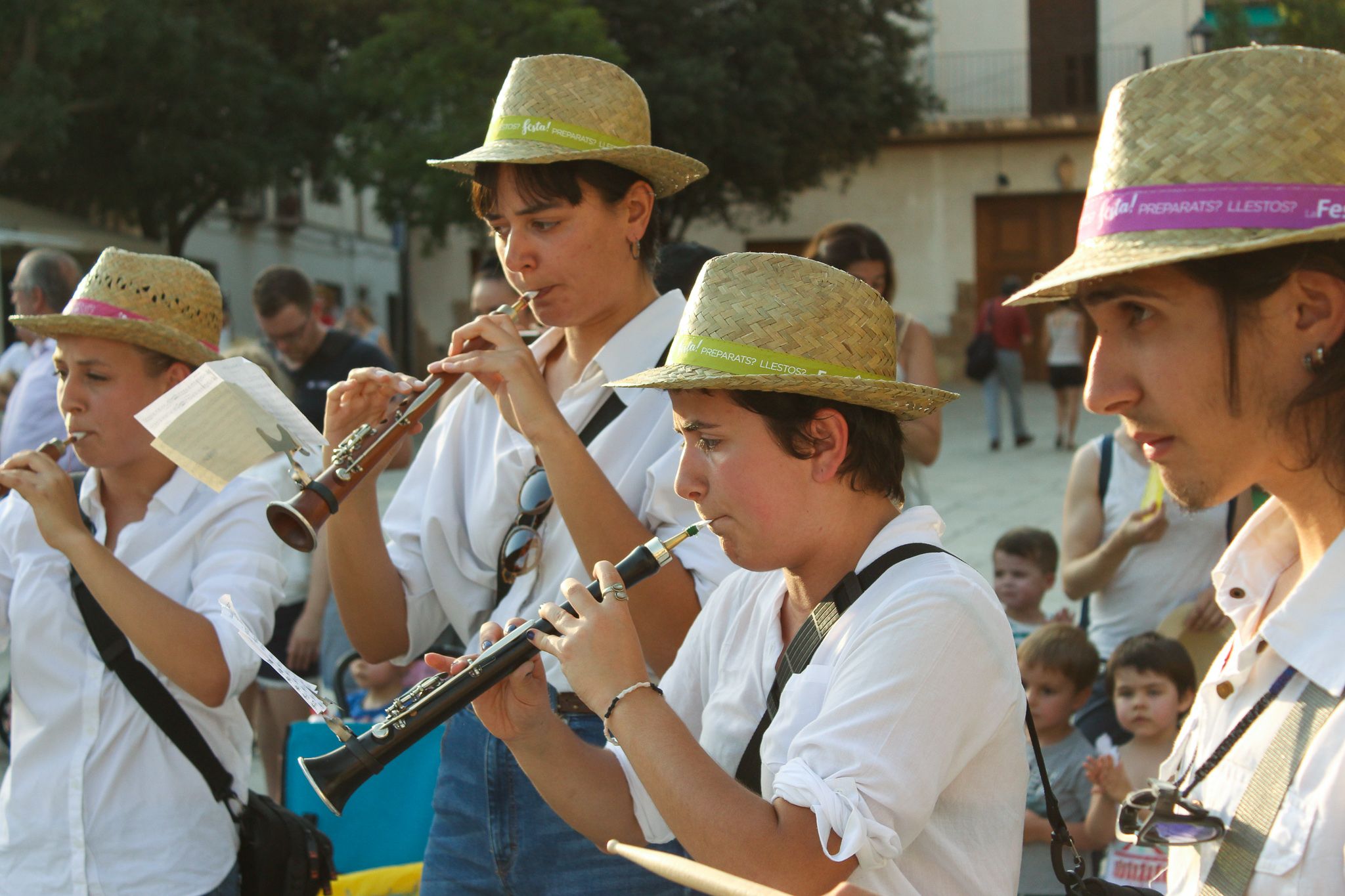 Balls i Entremesos d'arreu de Catalunya a la plaça d'Octavià. Foto: Alex Gómez
