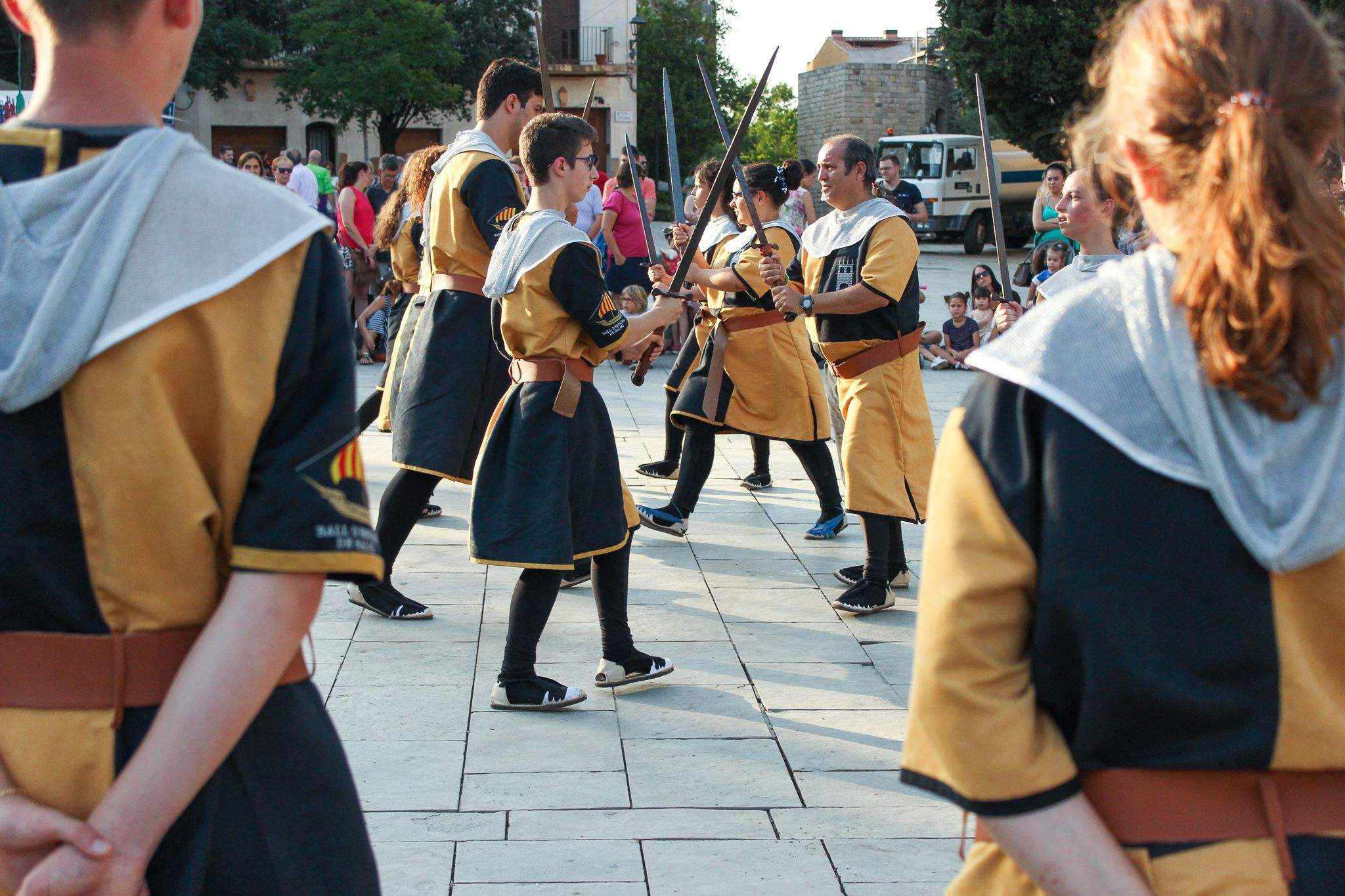 Balls i Entremesos d'arreu de Catalunya a la plaça d'Octavià. Foto: Alex Gómez