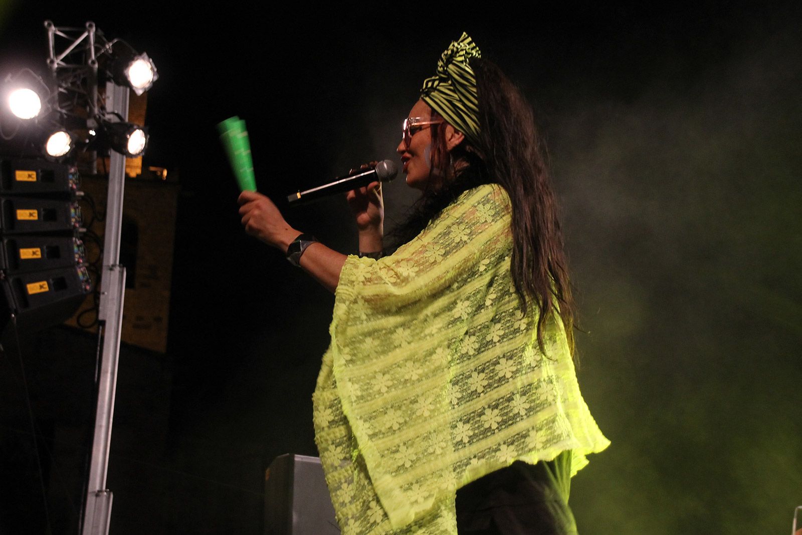 Marinah amb "Ojos de Brujo" en concert a Espai Arrel. FOTO: Paula Galván