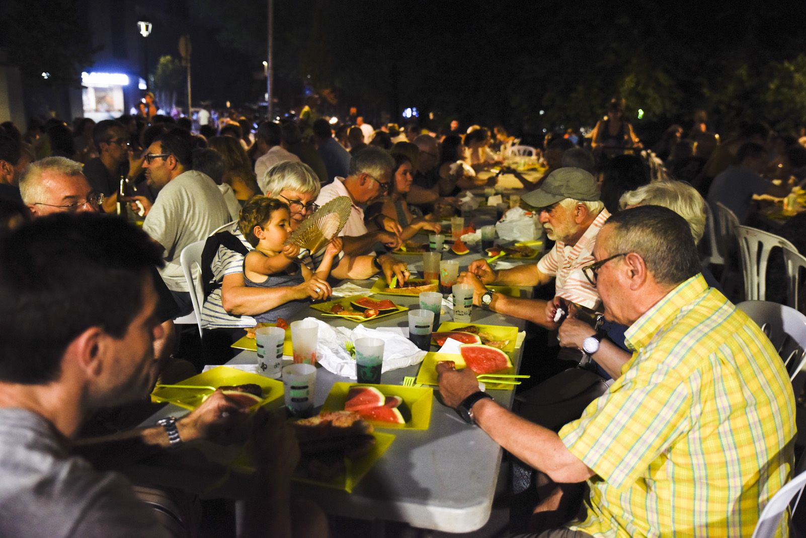 Botifarrada popular CMSC. Foto: Bernat Millet.