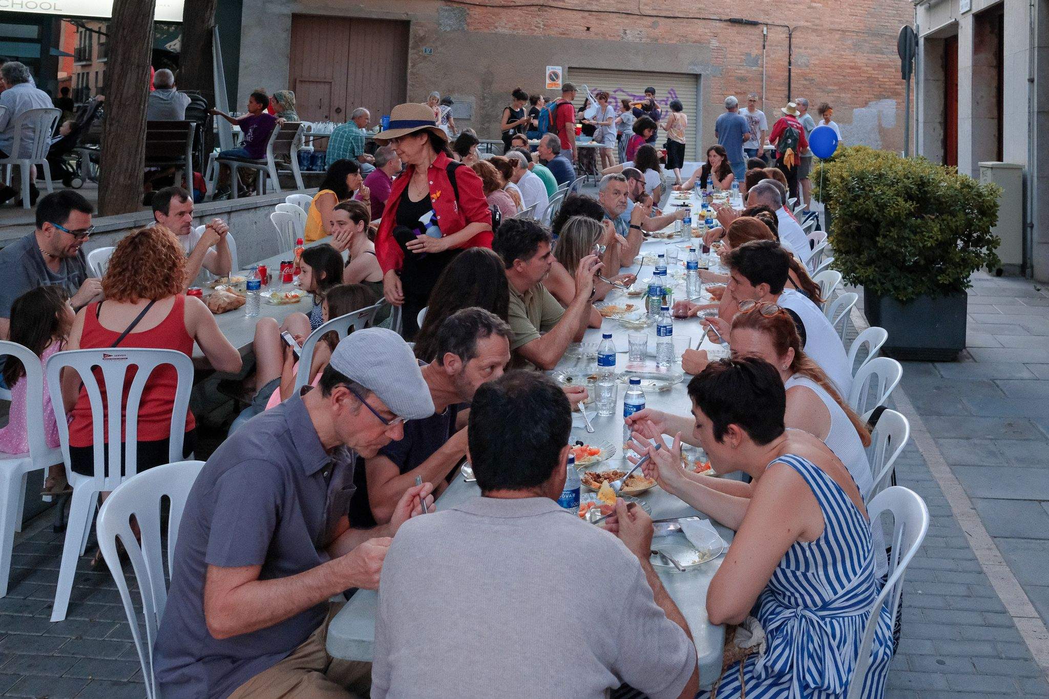 Cuscús solidari a Espai d'arreu. Foto: Alex Gómez
