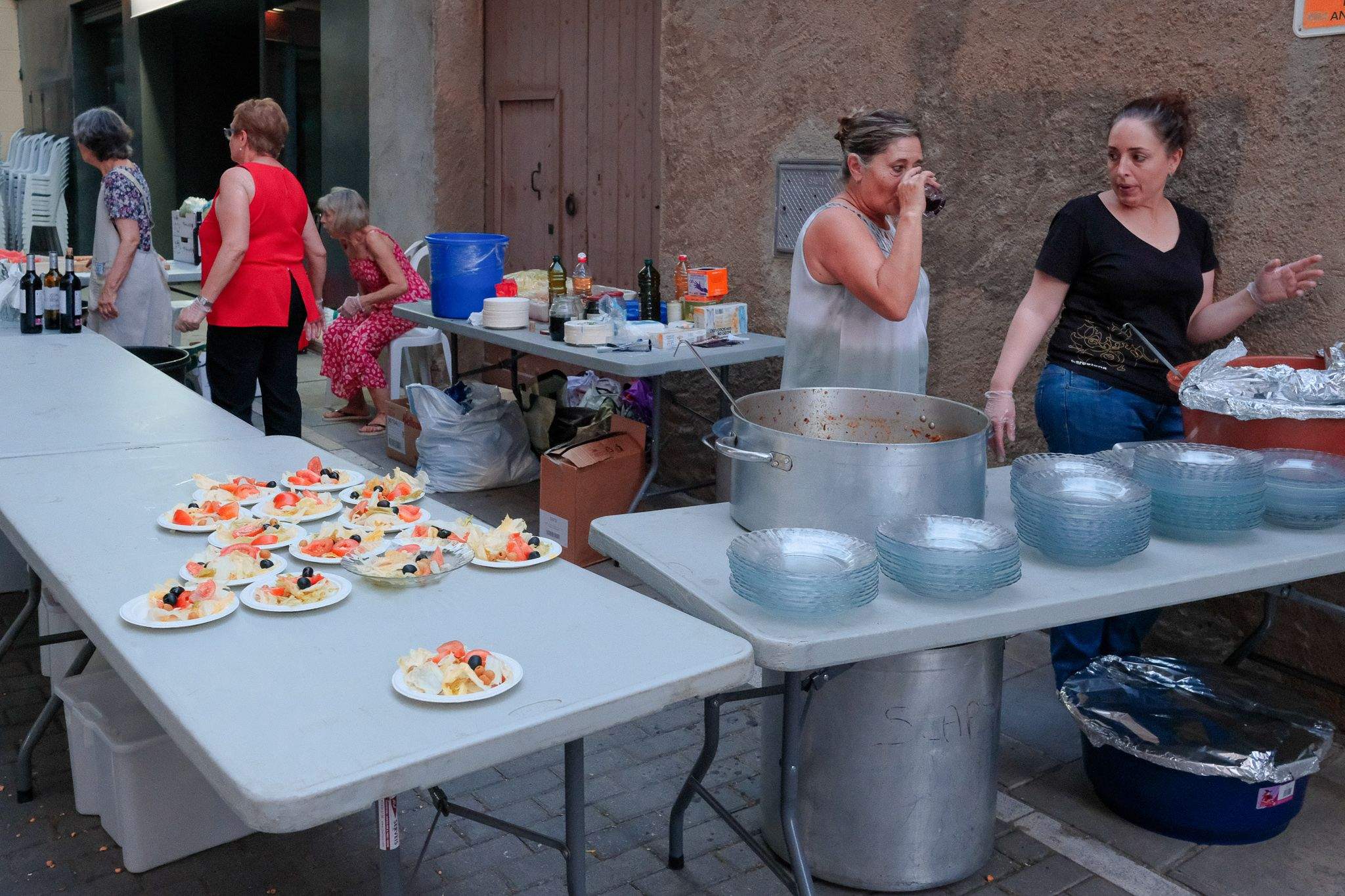 Cuscús solidari a Espai d'arreu. Foto: Alex Gómez