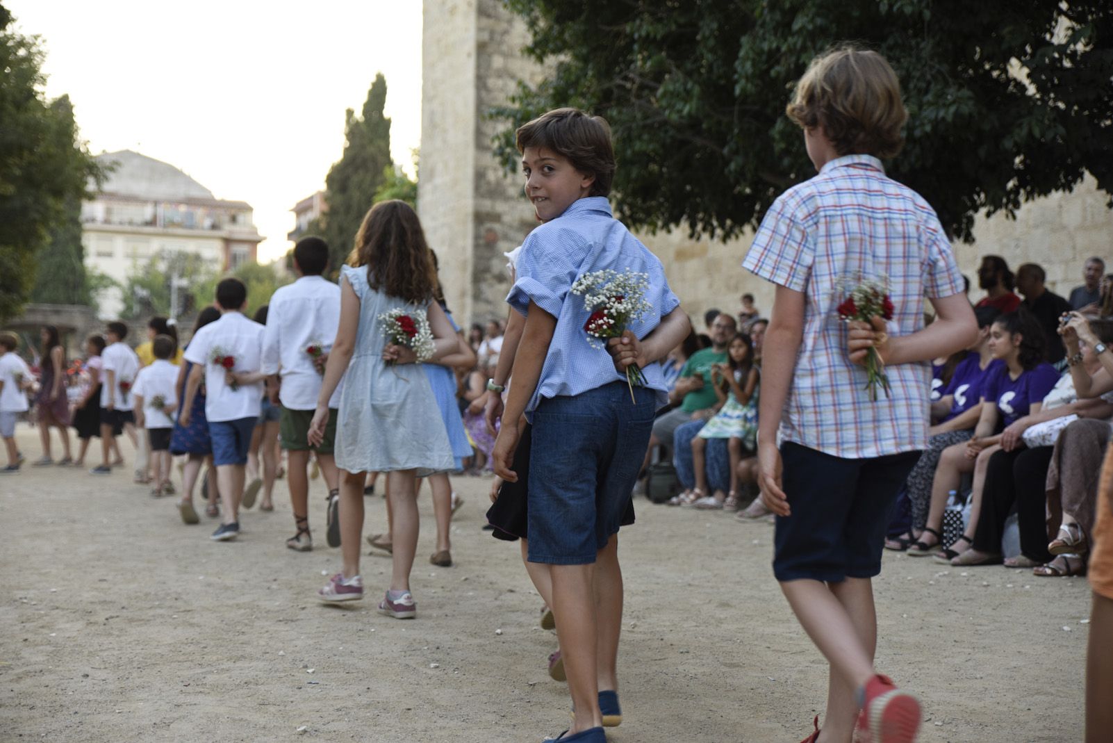 "Paga-li, Joan" El ball del vano i el ram. Foto: Bernat Millet.