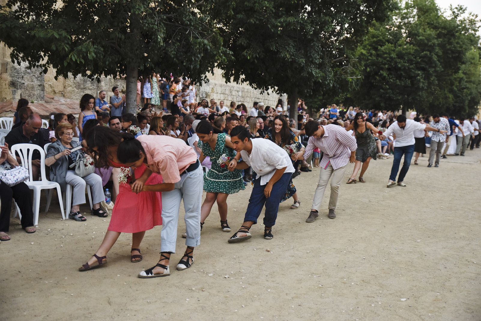 "Paga-li, Joan" El ball del vano i el ram. Foto: Bernat Millet.