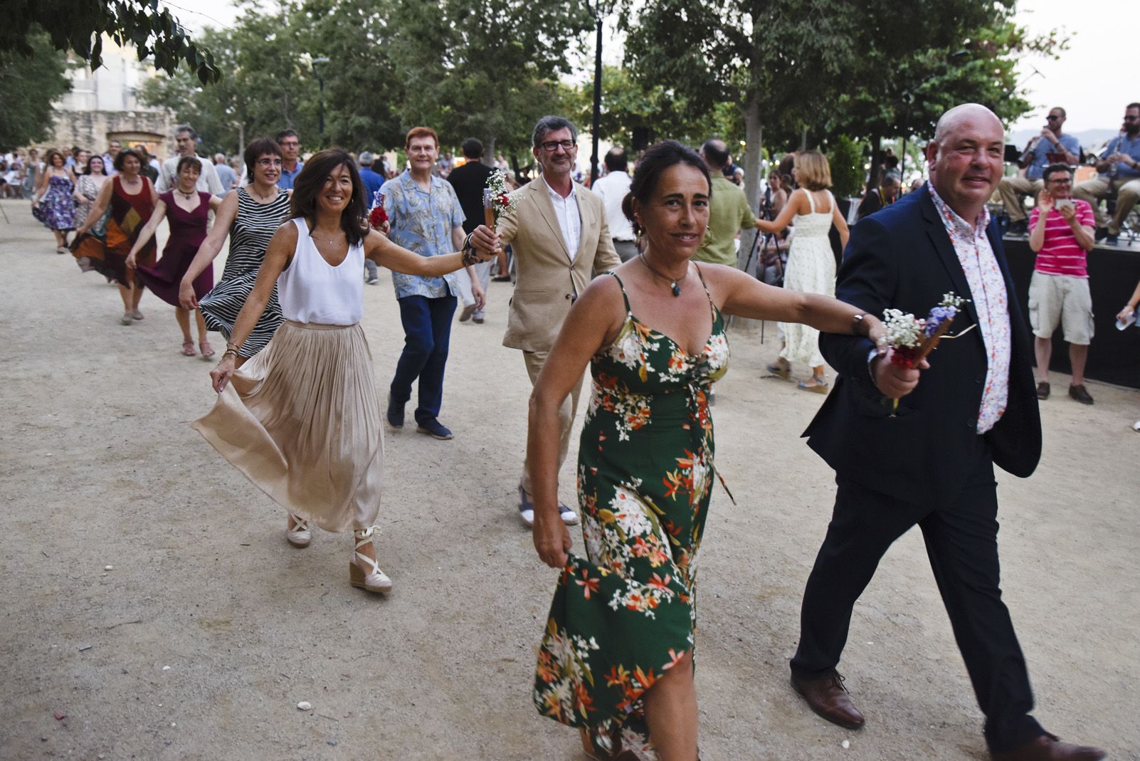 "Paga-li, Joan" El ball del vano i el ram. Foto: Bernat Millet.