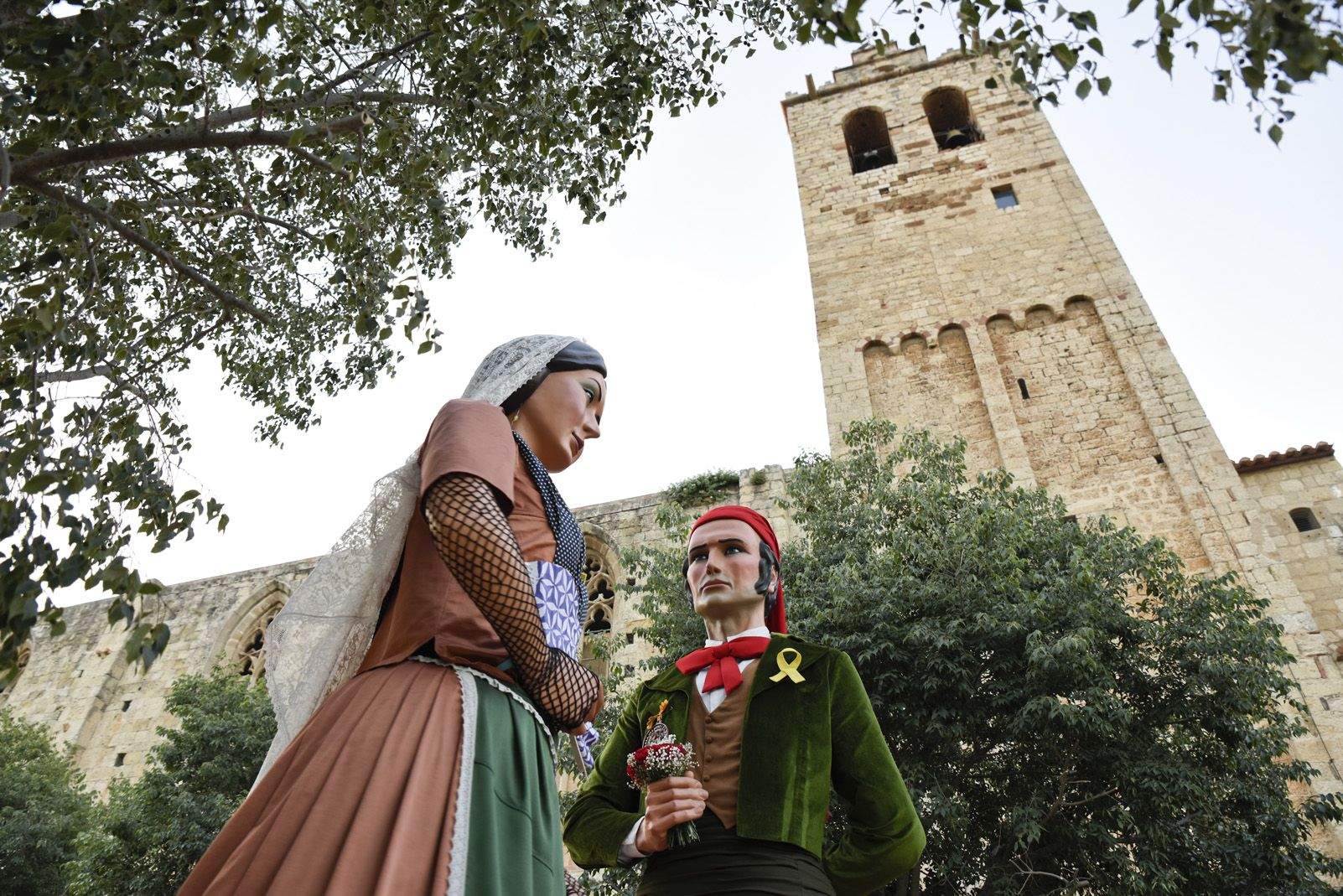 "Paga-li, Joan", ball del vano i el ram. Foto: Bernat Millet.