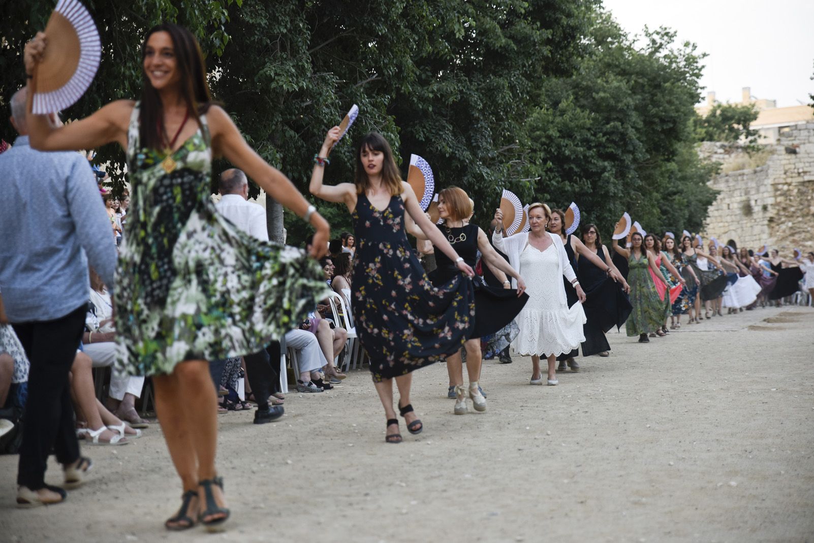 "Paga-li, Joan", ball del vano i el ram. Foto: Bernat Millet.