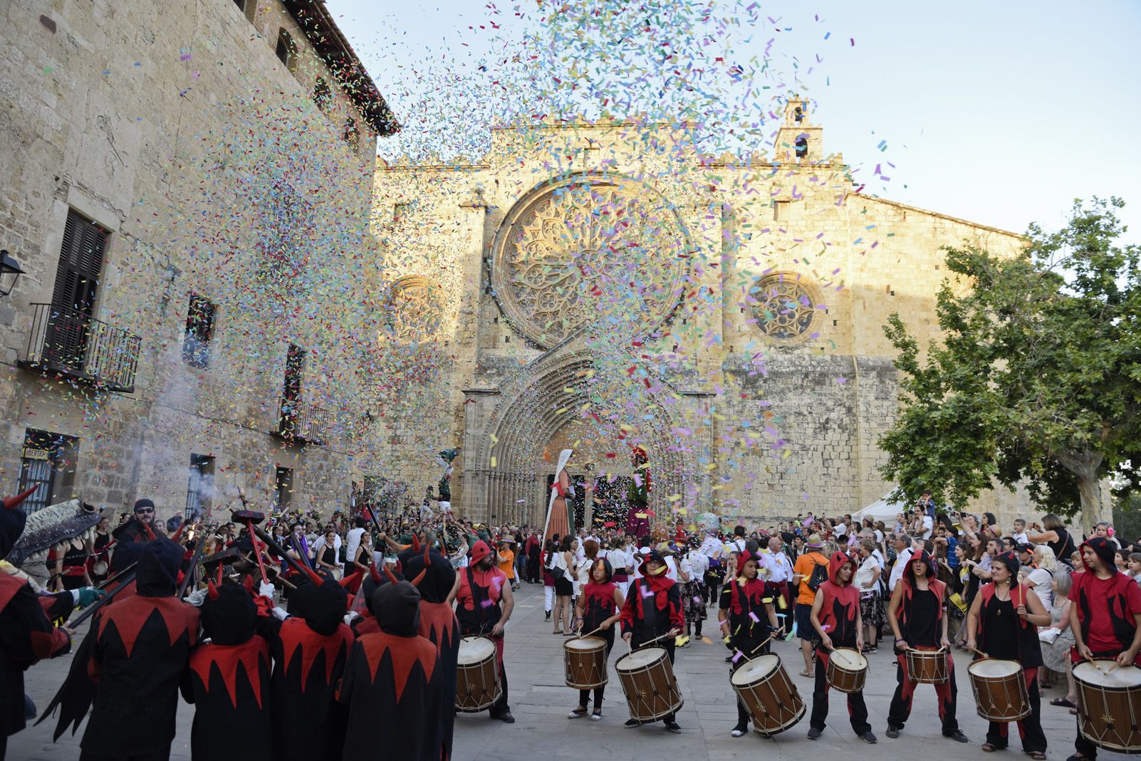 Seguici de Sant Pere de Festa Major. Foto: Bernat Millet.