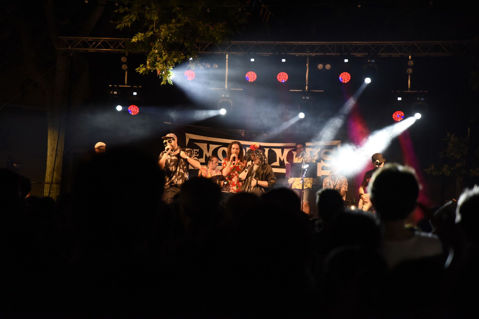 Gang Live karaoke band amb els De Mortimers. Foto: Bernat Millet.