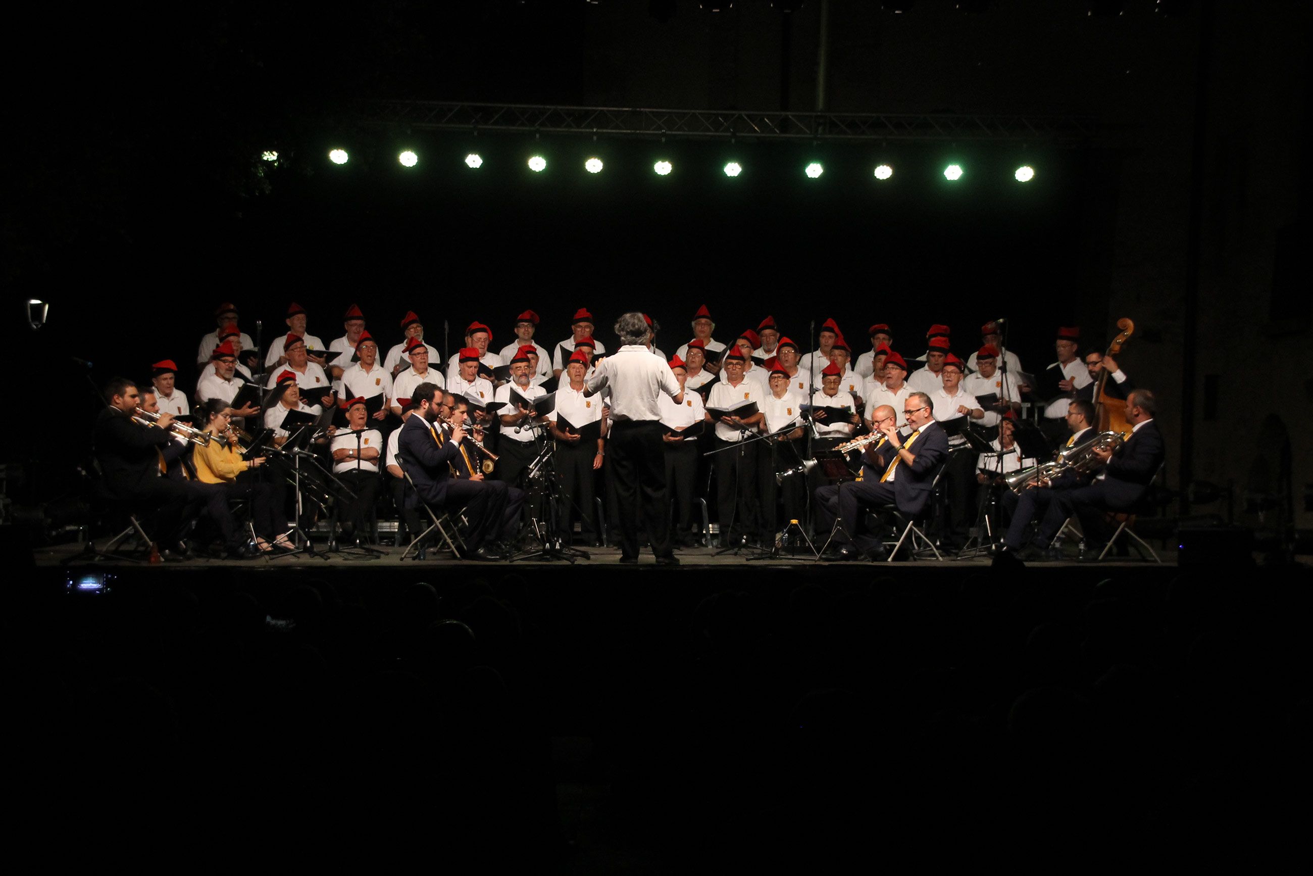 Concert de Festa Major amb la Coral la Lira i la Cobla Sant Jordi. FOTO: Paula Galván