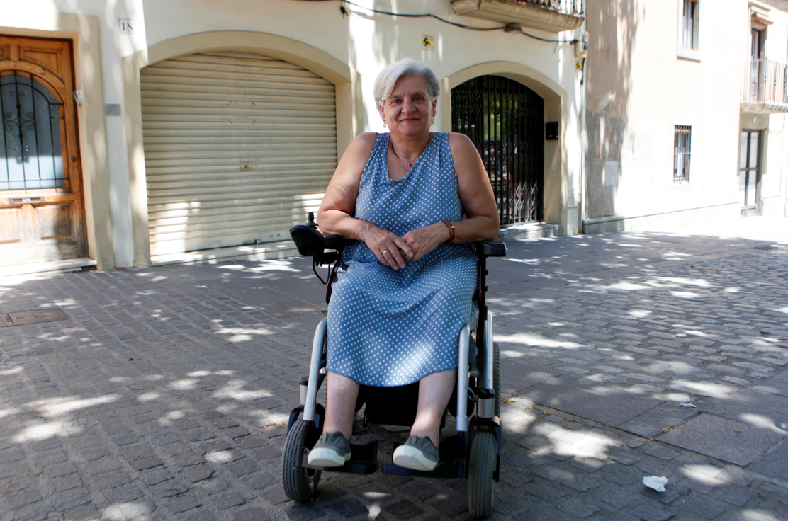 Mercè Altarriba, a la plaça de Barcelona de Sant Cugat FOTO: Bernat Millet