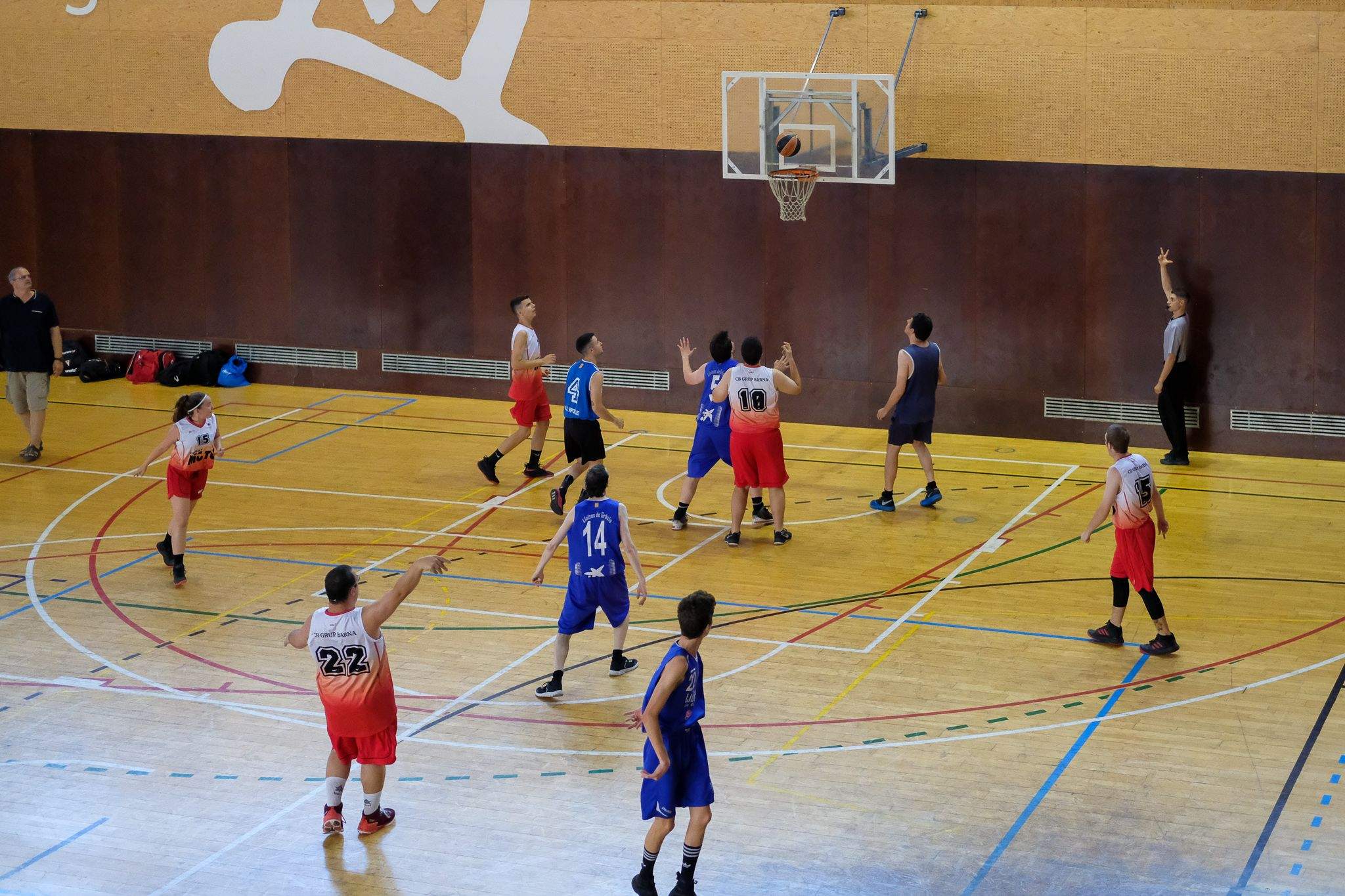 La cinquena edició del Miting Unificat s'ha jugat al Pavelló 3 de la ZEM Rambla del Celler. FOTO: Ale Gómez