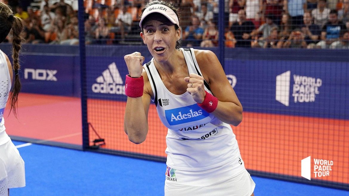 La santcugatenca Marta Marrero celebra la seva victòria en l'Estrella Damm Valencia Open 2019. FOTO: World Padel Tour