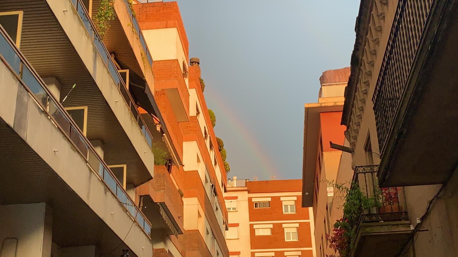 L'arc de Sant Marti durant la tempesta. Foto: Cedida.