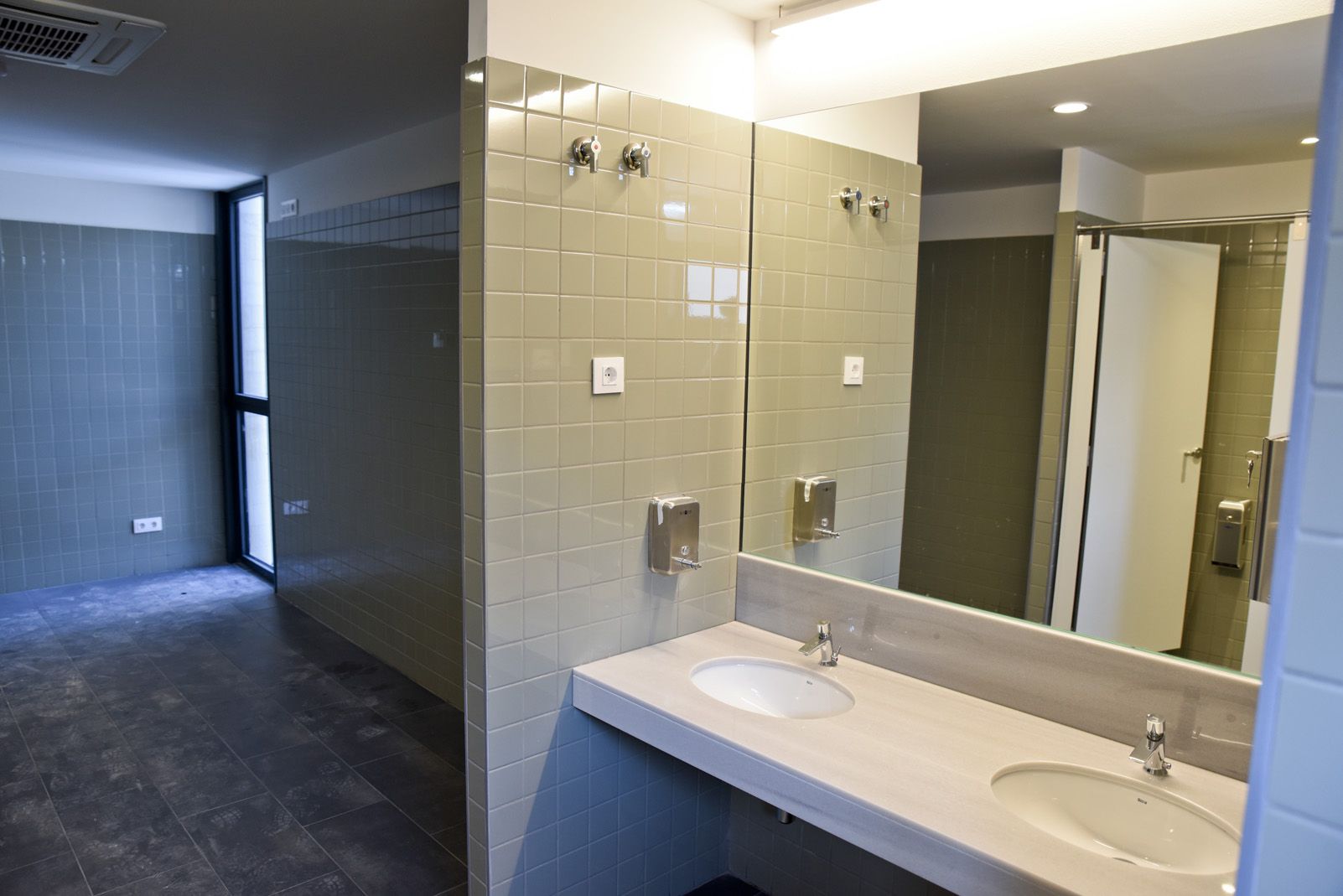 El nou edifici de La Unió Santcugatenca. Foto: Bernat Millet.