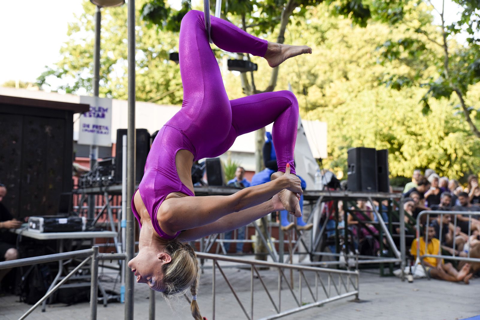 Cabaret d'aeris de Festa Major de La Floresta. Foto: Bernat Millet.