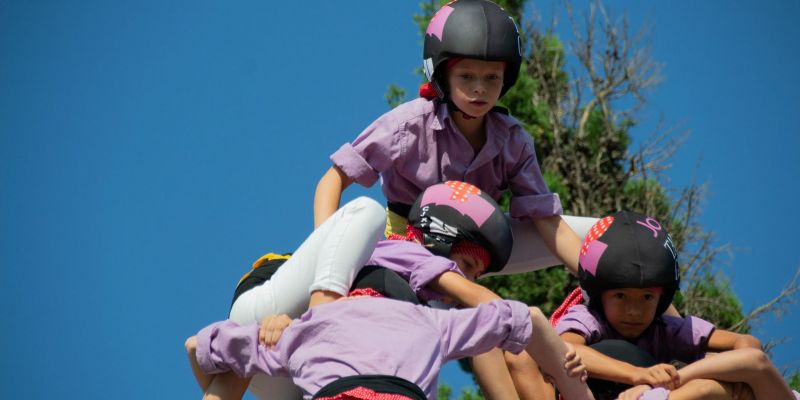  La Colla Jove Xiquets de Tarragona en la Diada Castellera de Sant Cugat. FOTO: Silvia Polanco