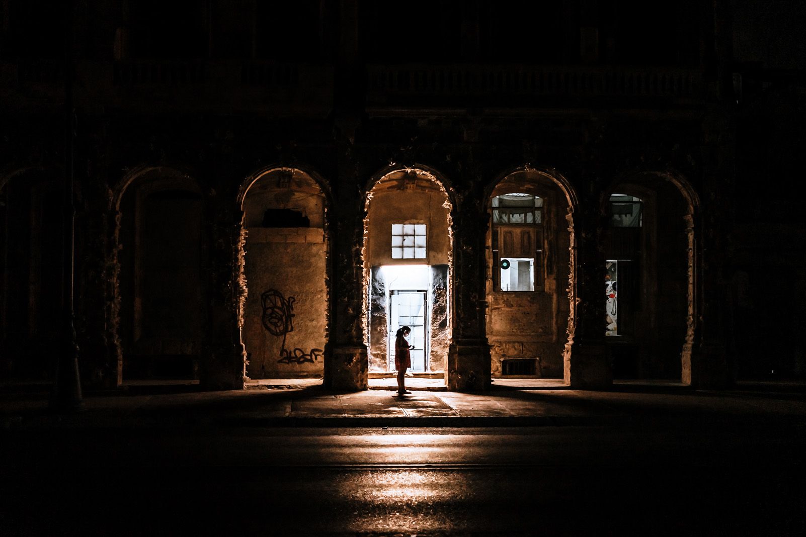 "Solo tu puedes brillar con luz propia" a Cuba. Foto: David Heredia Ochoa.