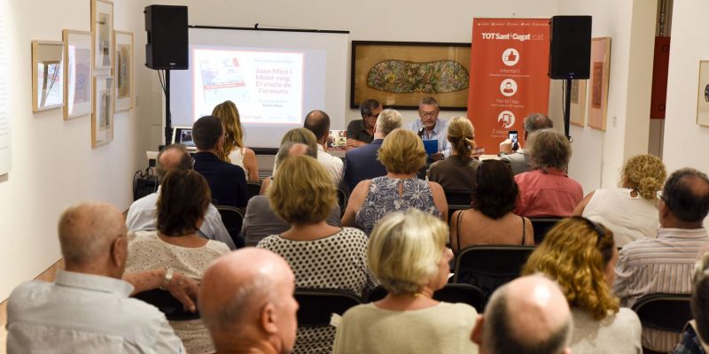 El llibre s'ha presentat al Centre Grau-Garriga d'Art Tèxtil Contemporani. FOTO: Bernat Millet