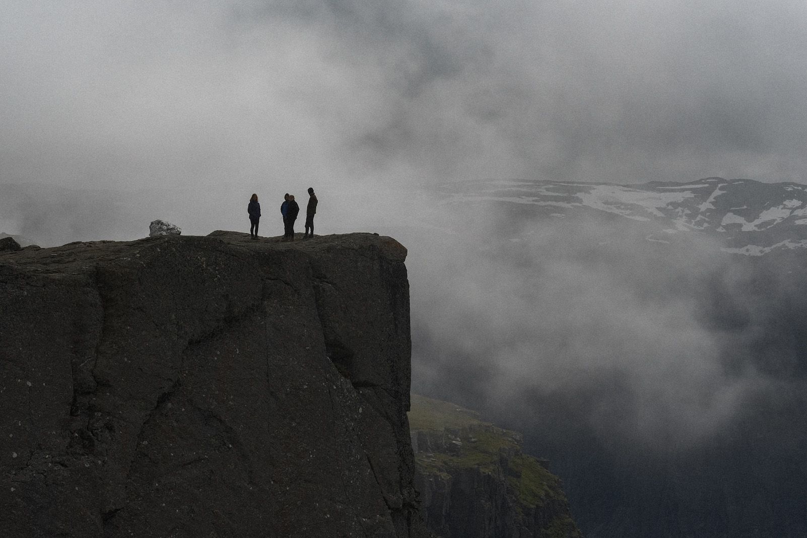  "Converses Altes " a Trolltunga, Noruega. Foto: Marc Jamel Dawoodi Clavera.
